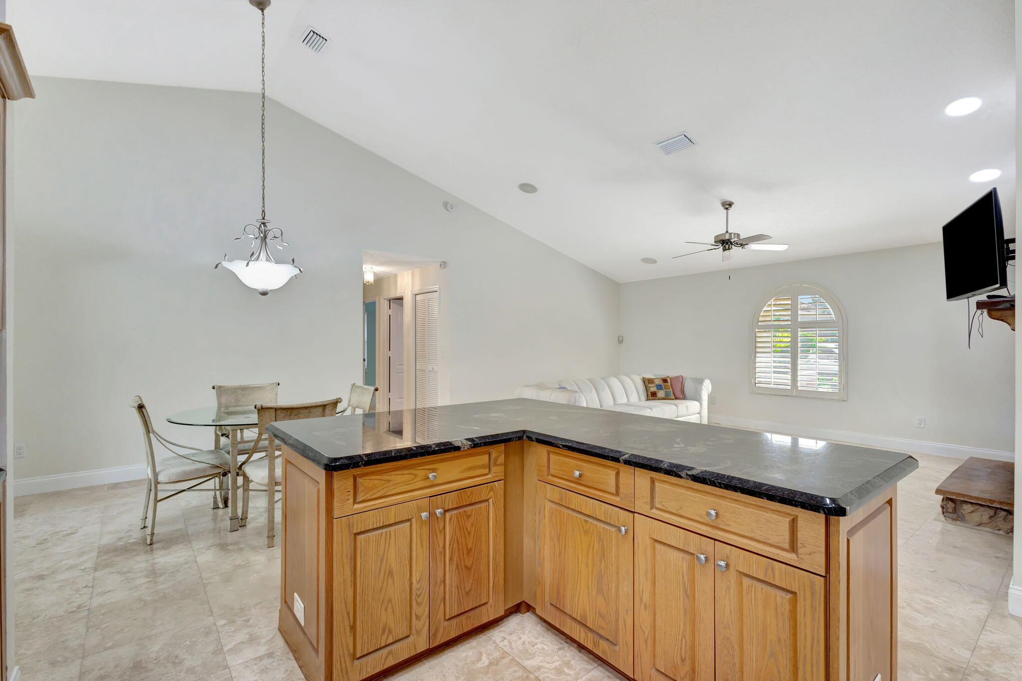 GREENVIEW SHORES 2 OF WEL - Residential Lease