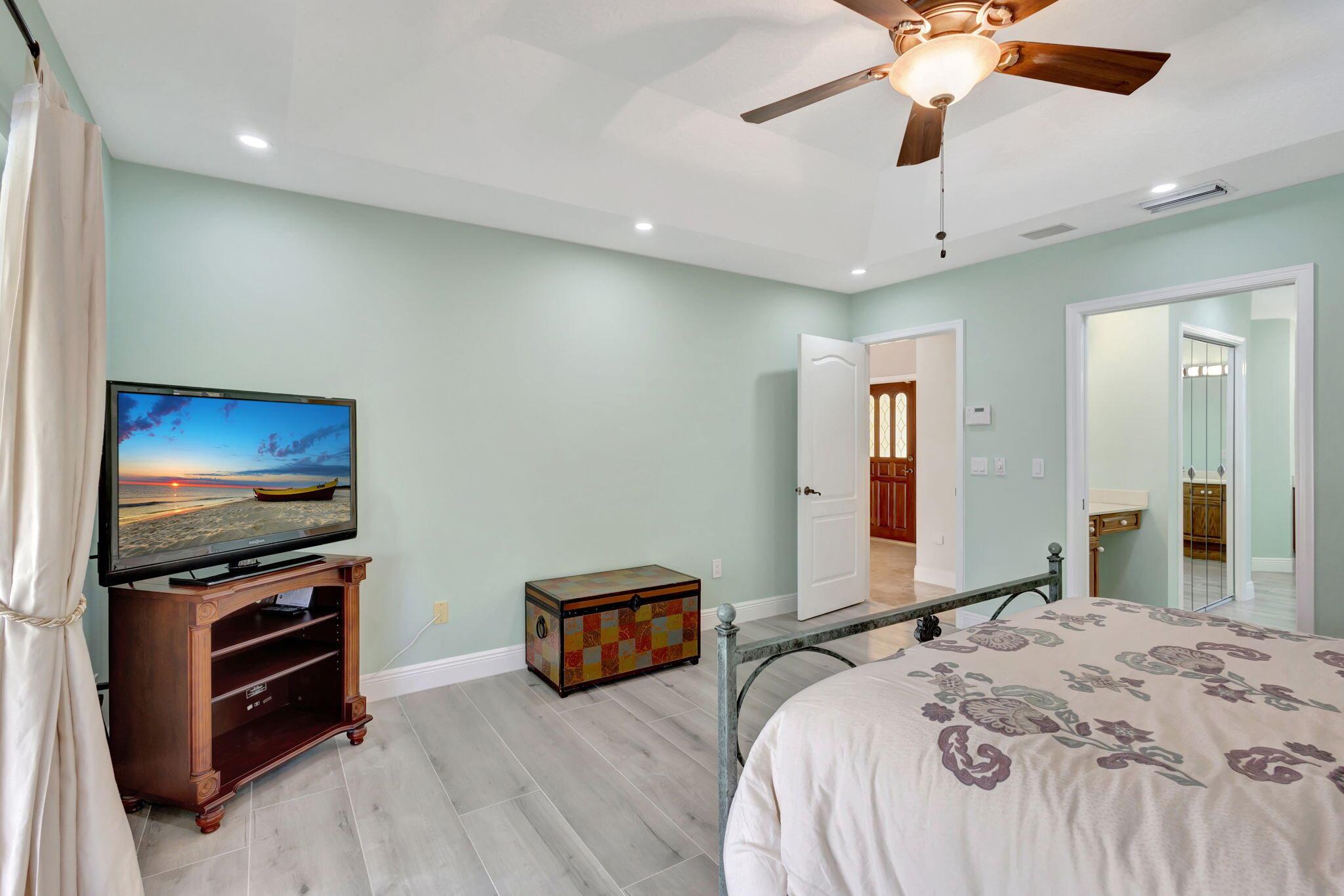 GREENVIEW SHORES 2 OF WEL - Residential Lease