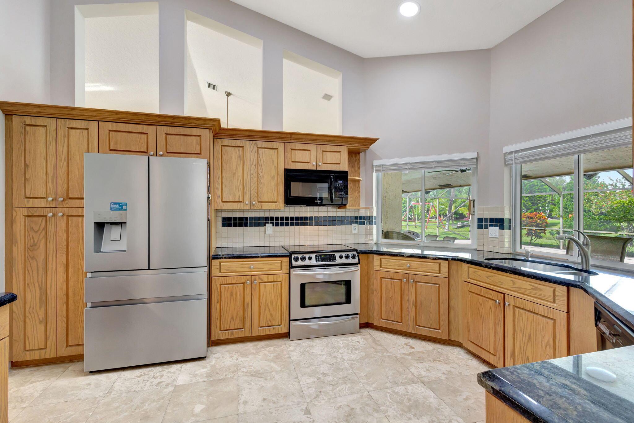 GREENVIEW SHORES 2 OF WEL - Residential Lease