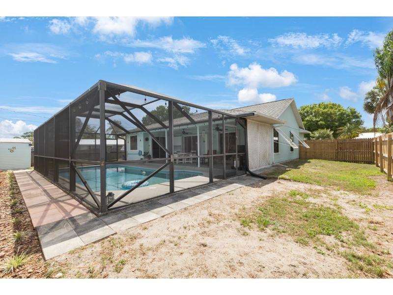 SEBASTIAN HIGHLANDS UNIT 4 - Residential