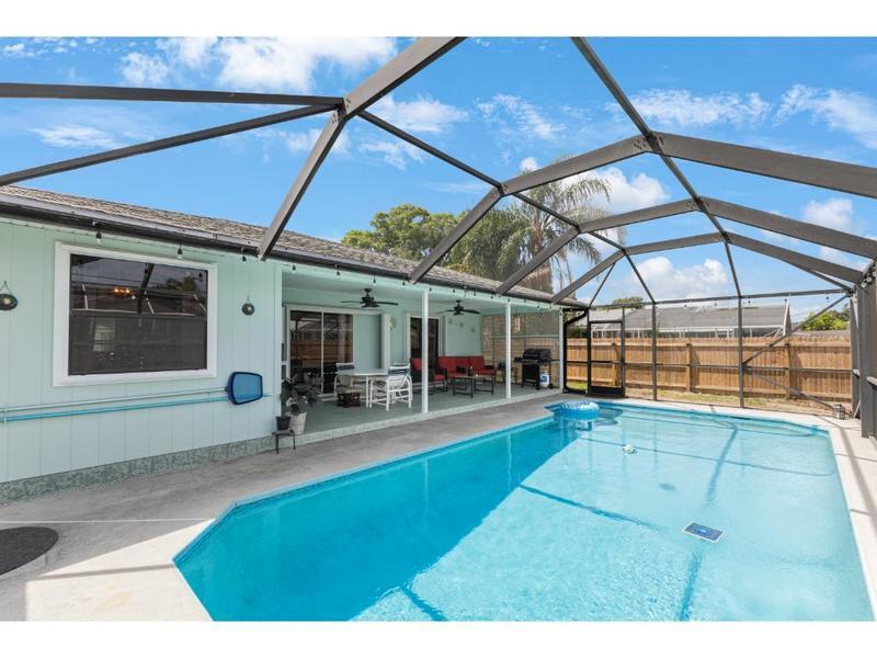 SEBASTIAN HIGHLANDS UNIT 4 - Residential