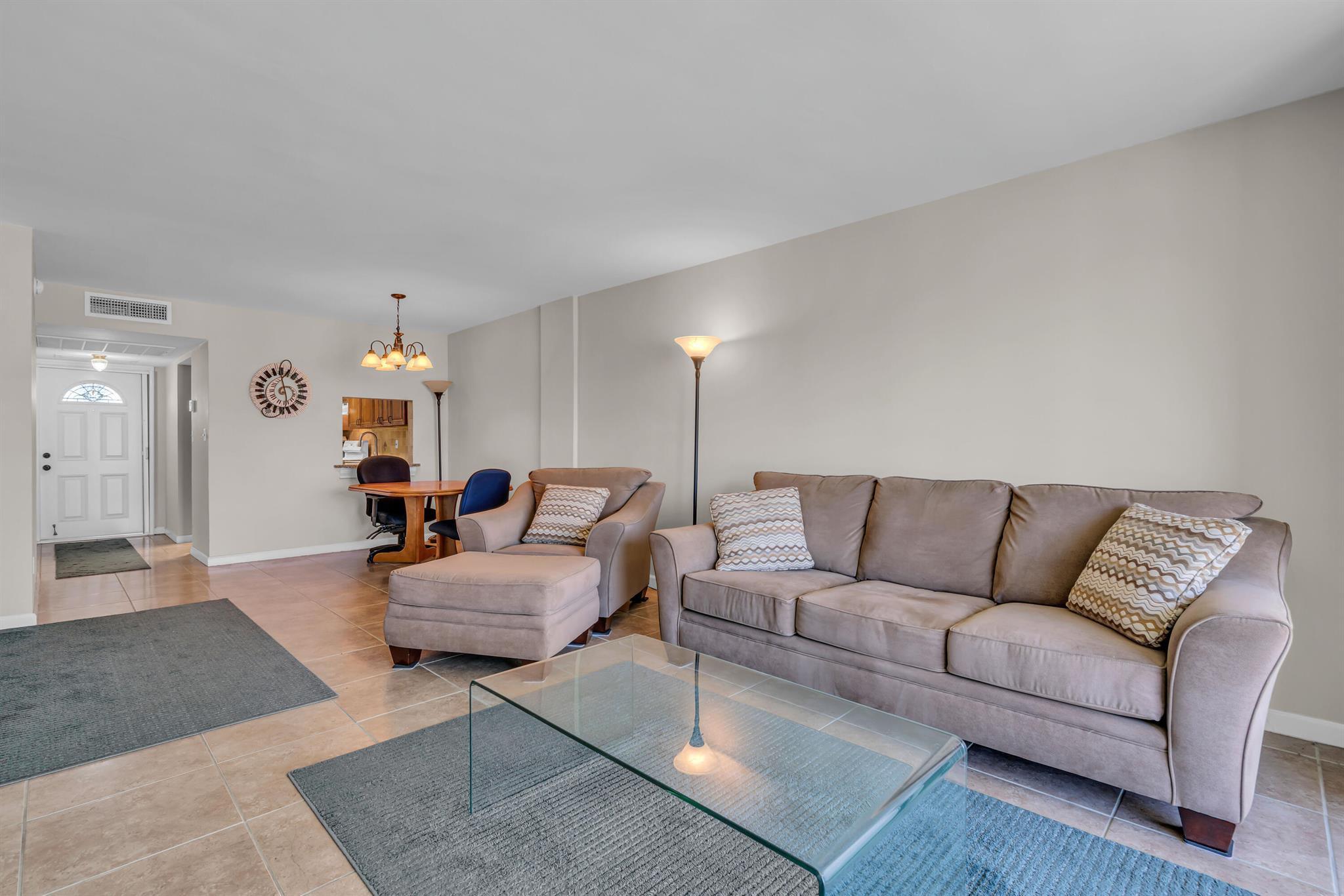 LIGHTHOUSE POINT PLAZA CO - Residential