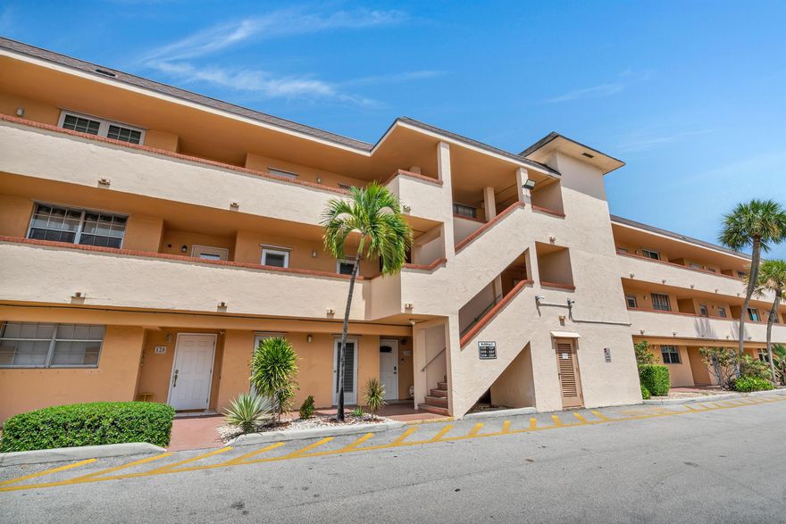 Live East of Federal Hwy in this beautifully updated two bed, two bath condo located in the heart of Lighthouse Point. Offering a serene view of the garden, this unit is perfectly positioned for those who love the relaxing ambiance of poolside living. The condo is filled with natural light, two walk-in closets, and features a spacious open layout. Community amenities include a heated pool, clubhouse, fitness center, carwash area, and available dock space when offered. Situated just steps from Dan Witt Park, local dining, and minutes from shopping and Deerfield's ''Blue Wave'' beach, this condo provides the perfect blend of convenience and coastal charm. Don't miss the opportunity to enjoy all that Lighthouse Point has to offer in this prime location!