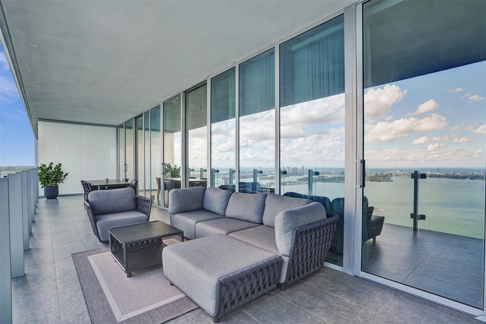 Missoni Baia - Residential