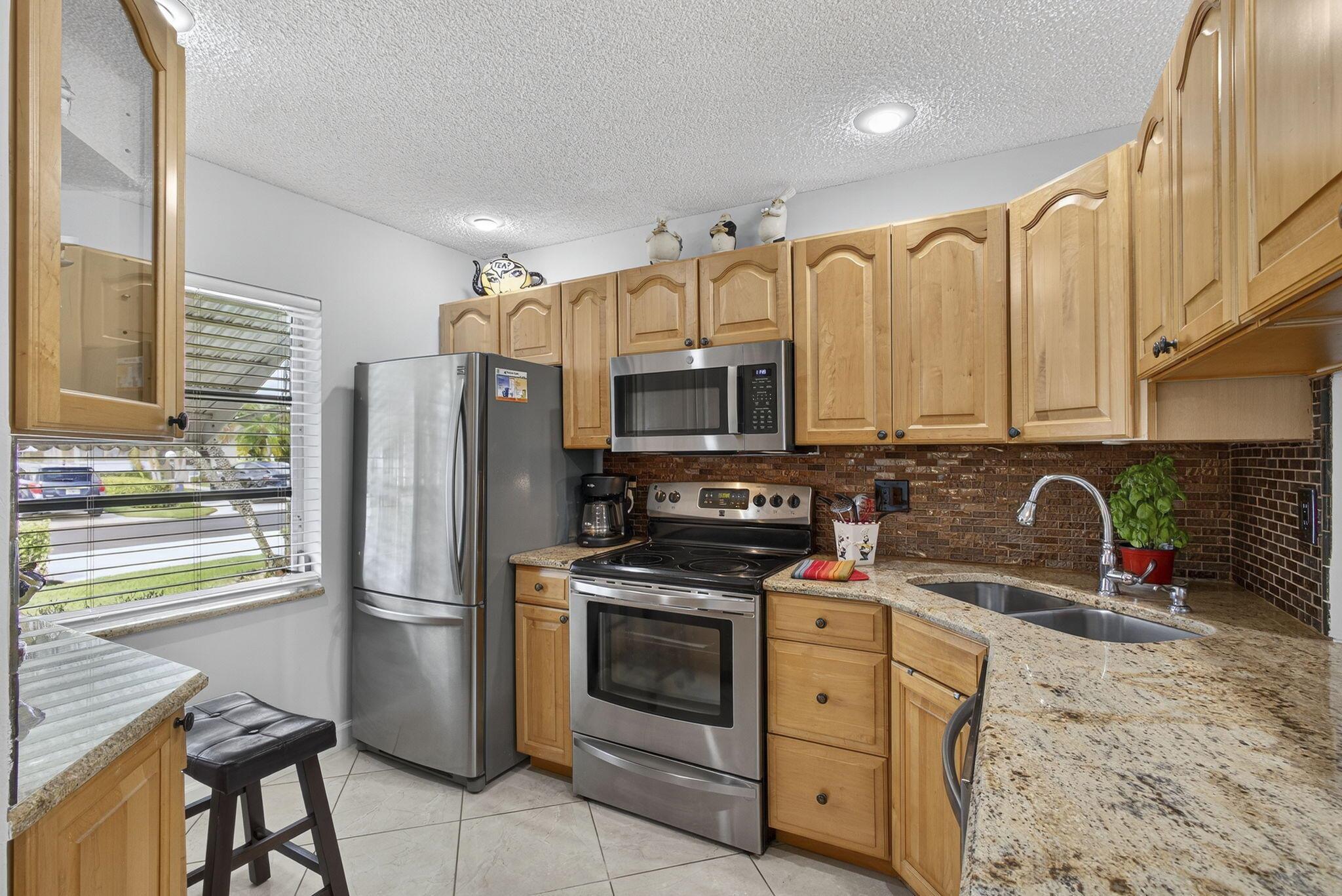 CYPRESS LAKES 6-A - Residential Lease