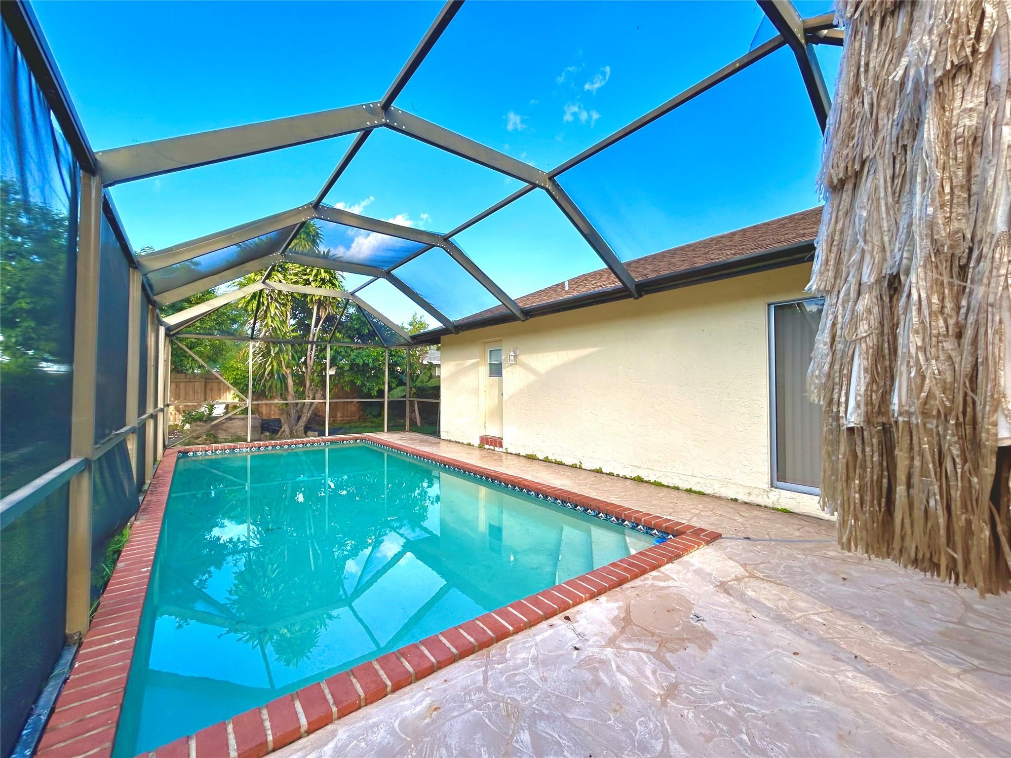 Sandalfoot Cove Sec 09 - Residential Lease