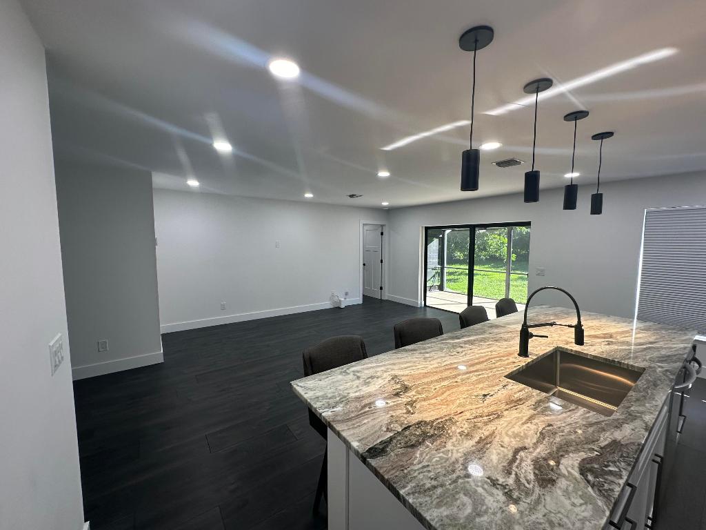 RIVERVIEW (SOUTH COUNTY) - Land