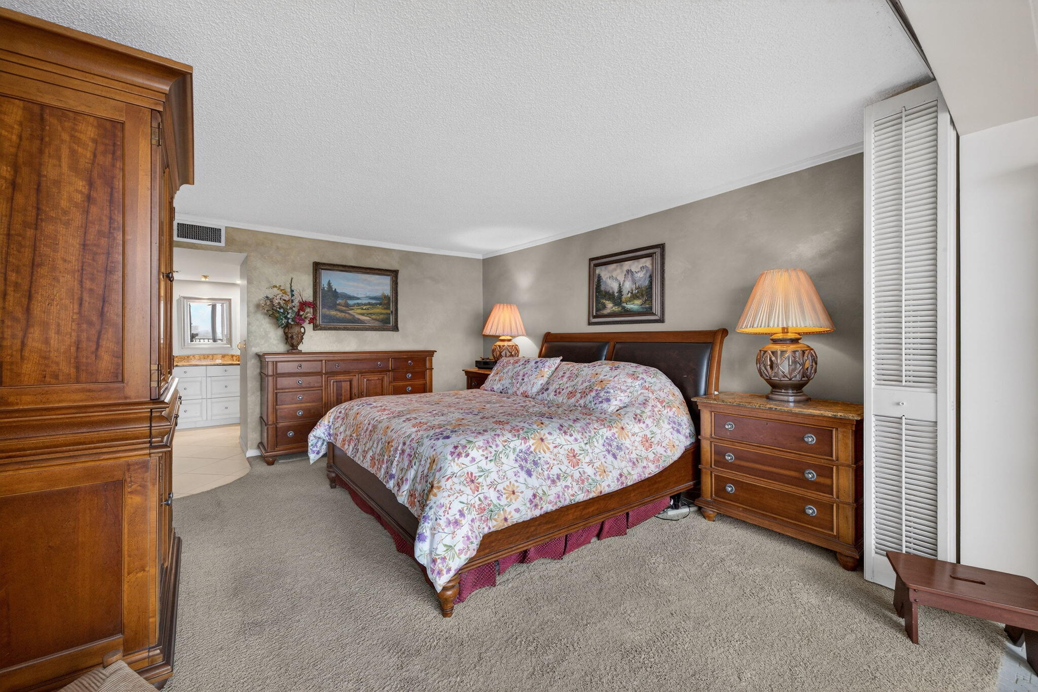 OCEAN VILLAGE - Residential