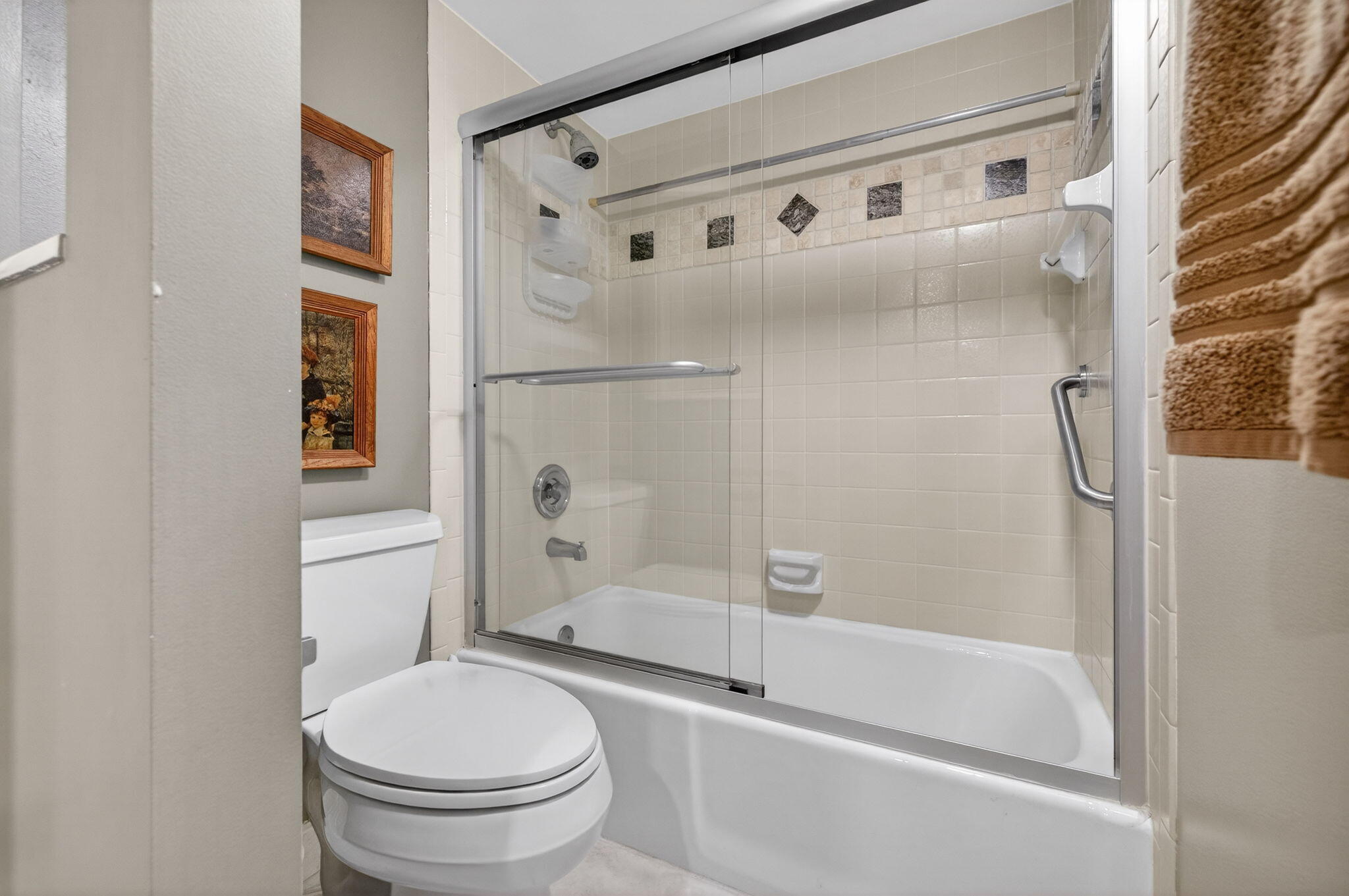 OCEAN VILLAGE - Residential