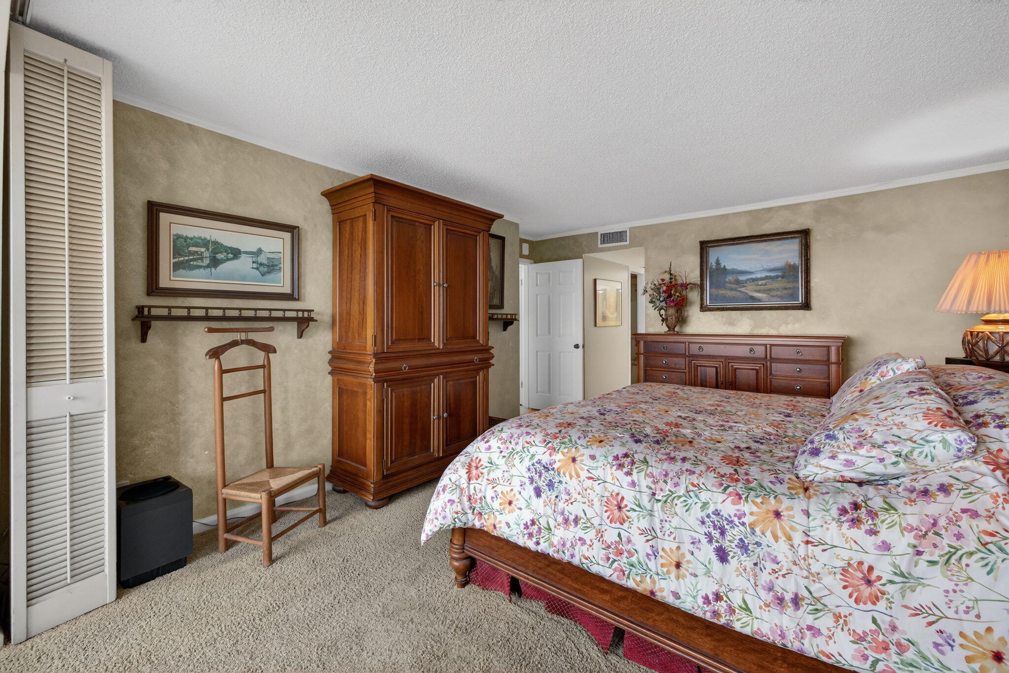 OCEAN VILLAGE - Residential