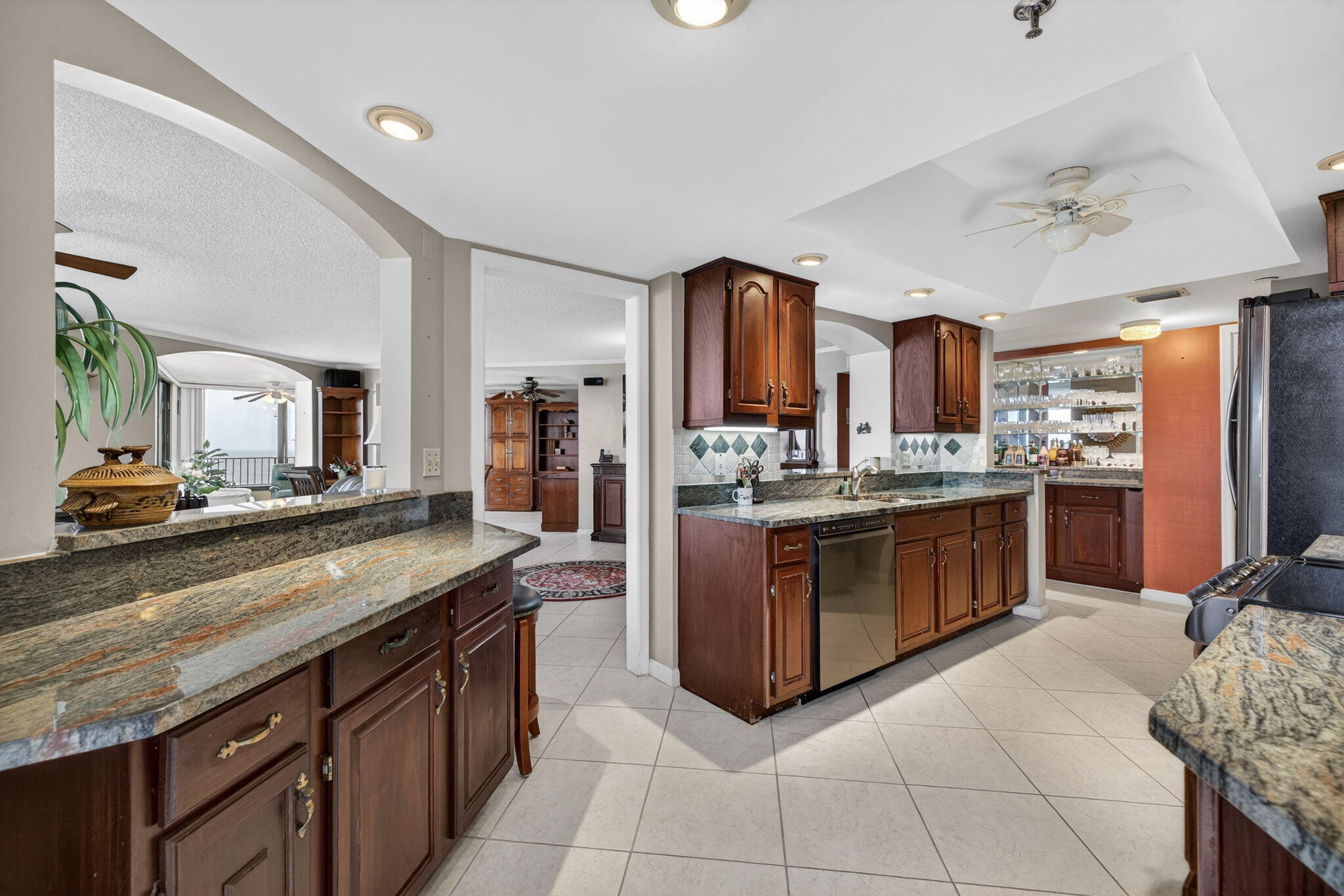 OCEAN VILLAGE - Residential