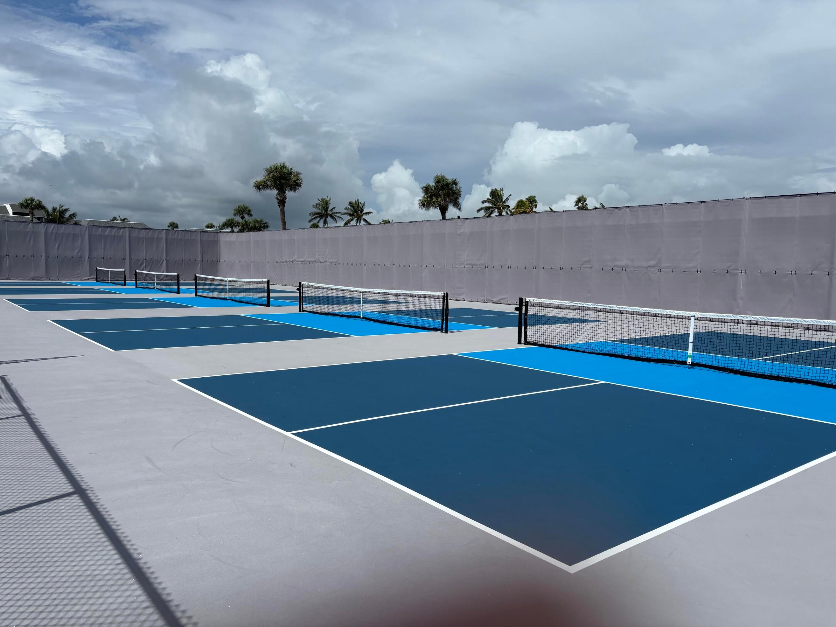 OCEAN VILLAGE - Residential