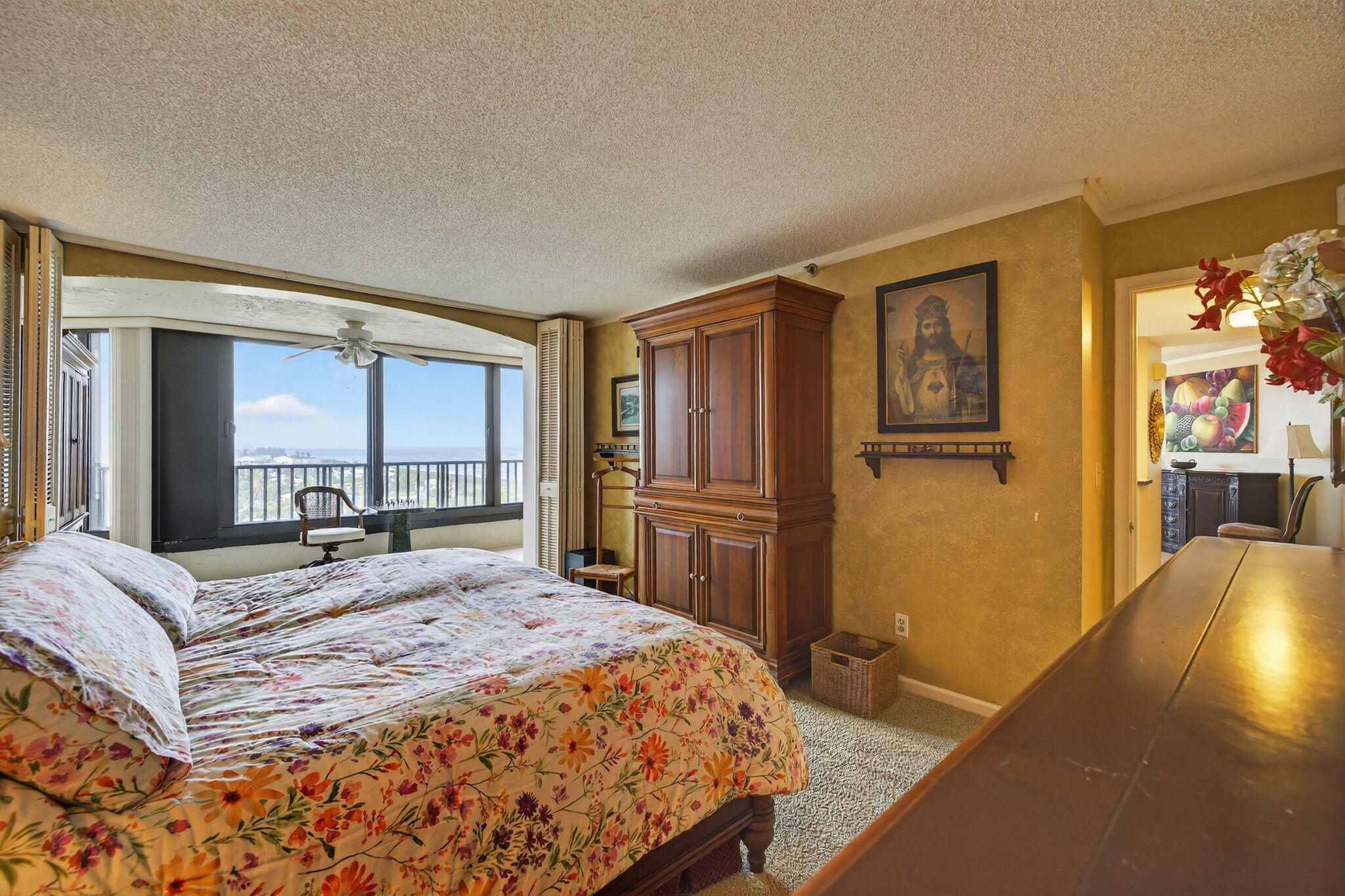 OCEAN VILLAGE - Residential