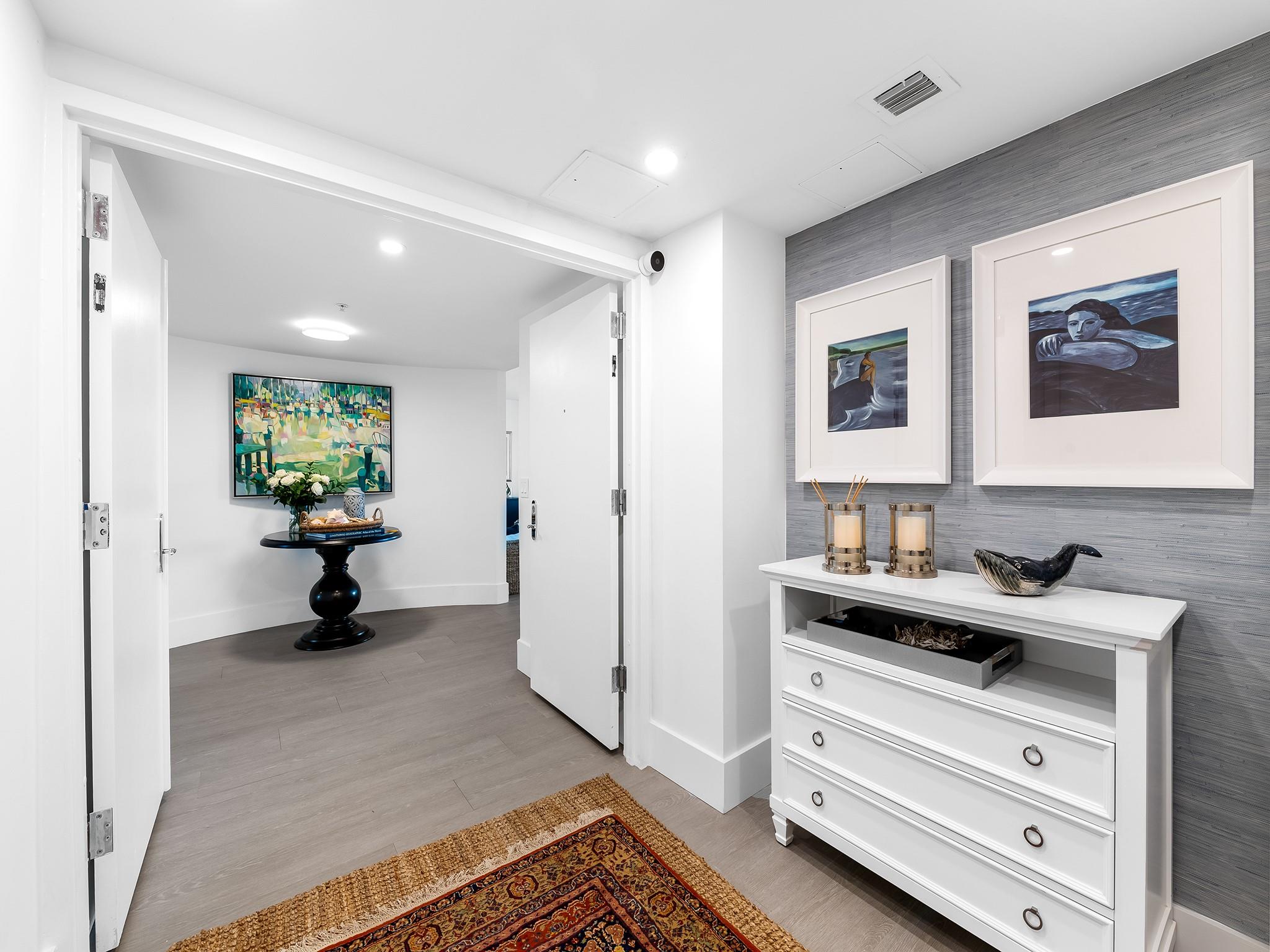 45 Hendricks Isle - Residential