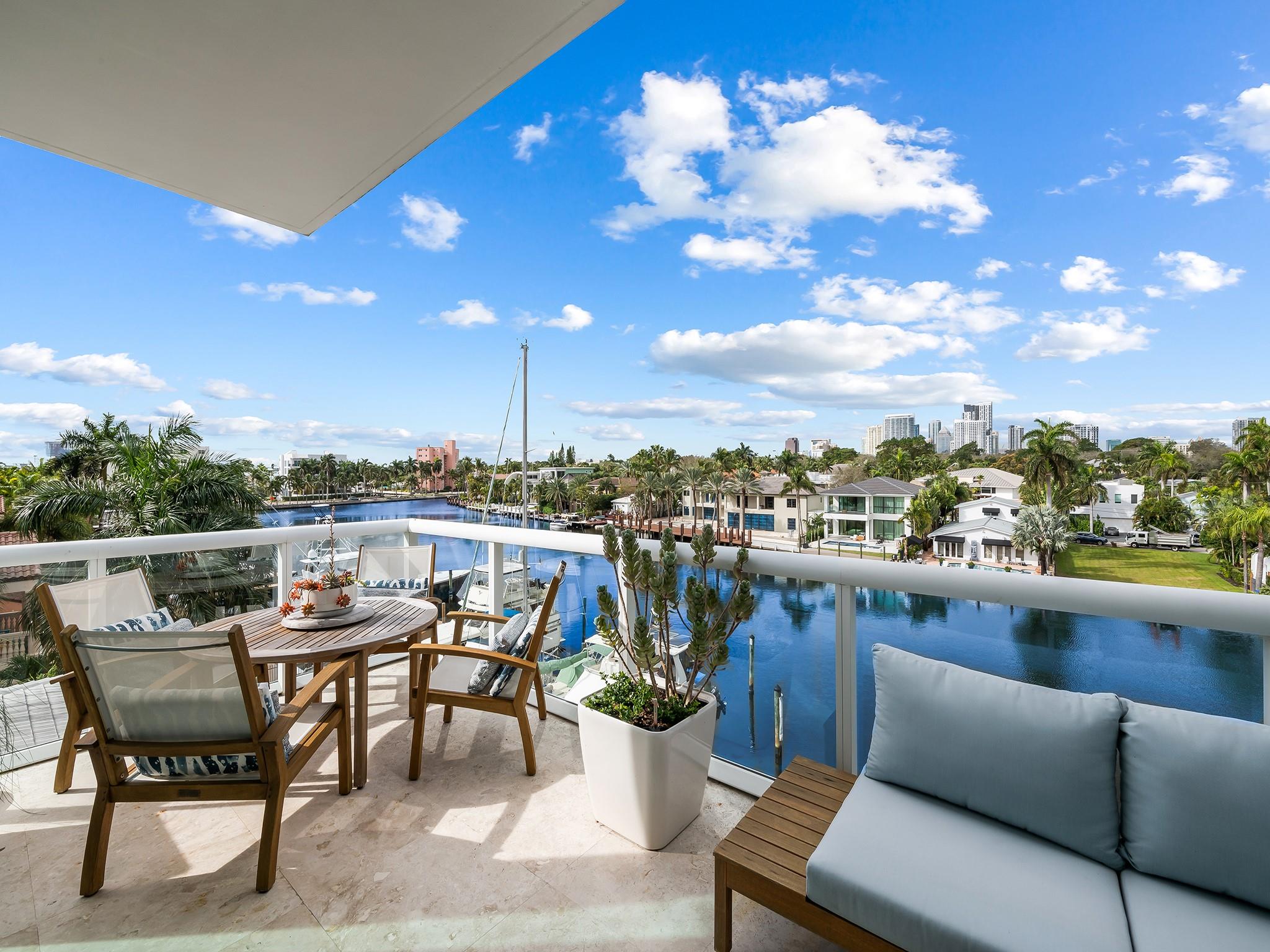 45 Hendricks Isle - Residential