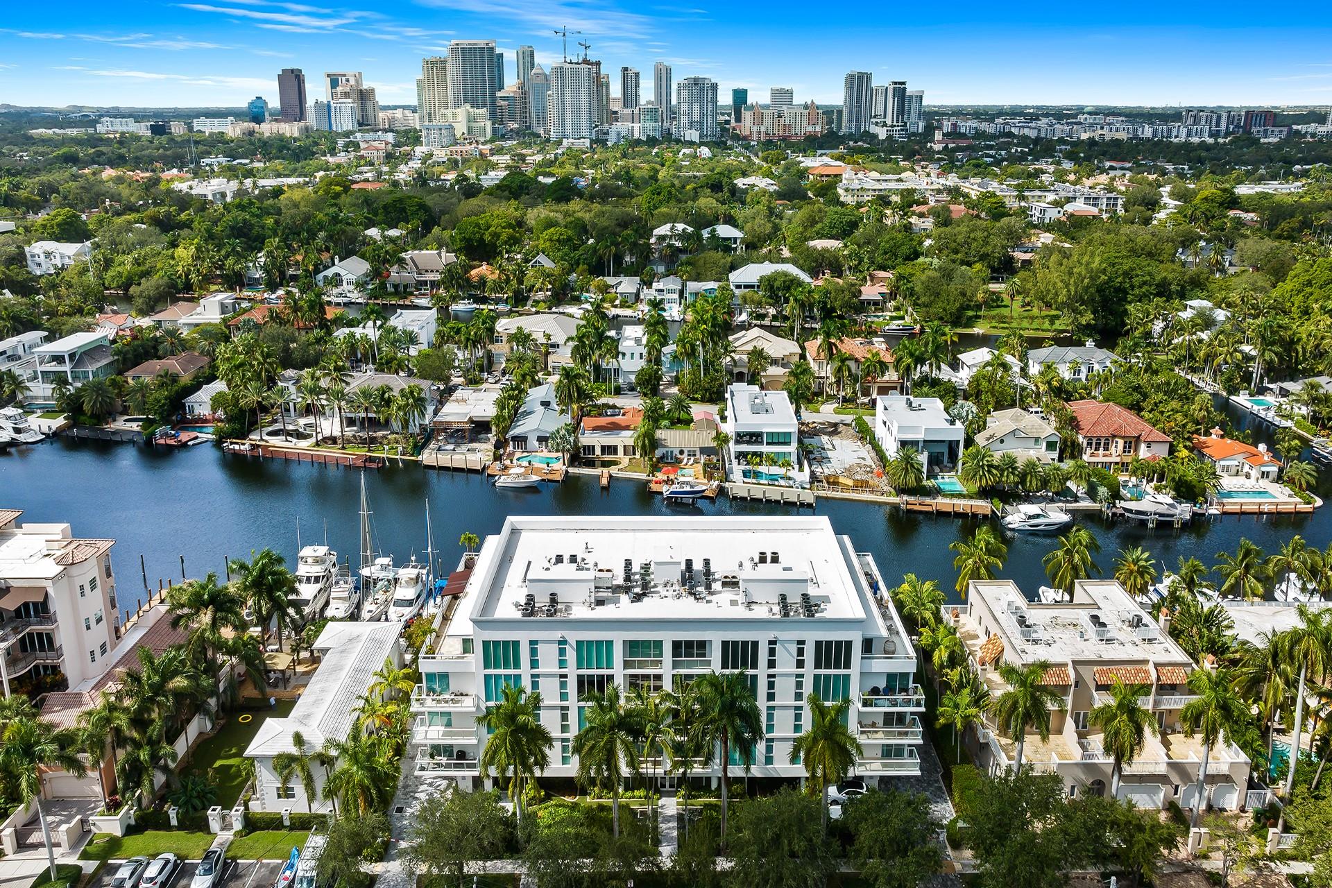 45 Hendricks Isle - Residential