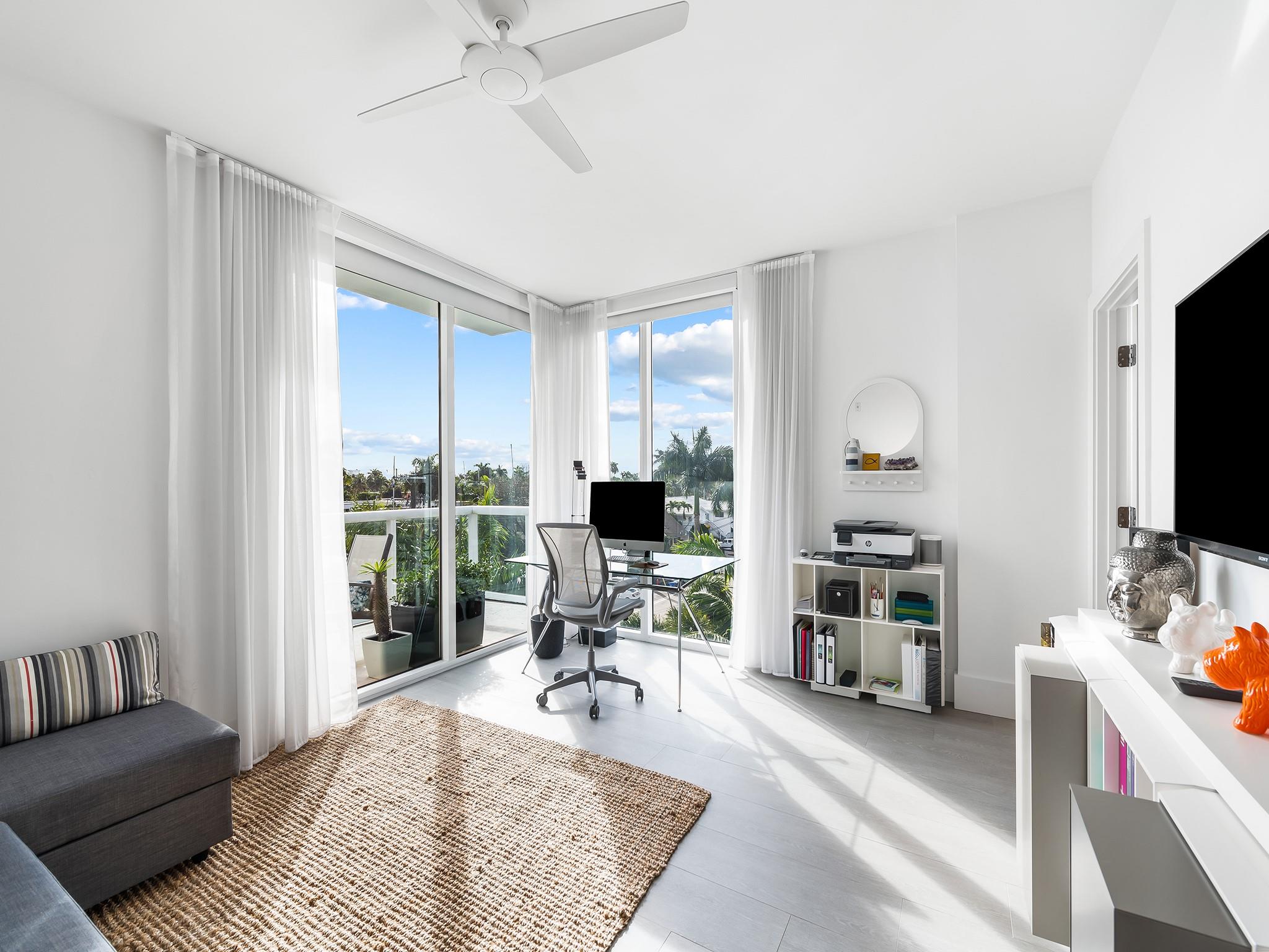 45 Hendricks Isle - Residential