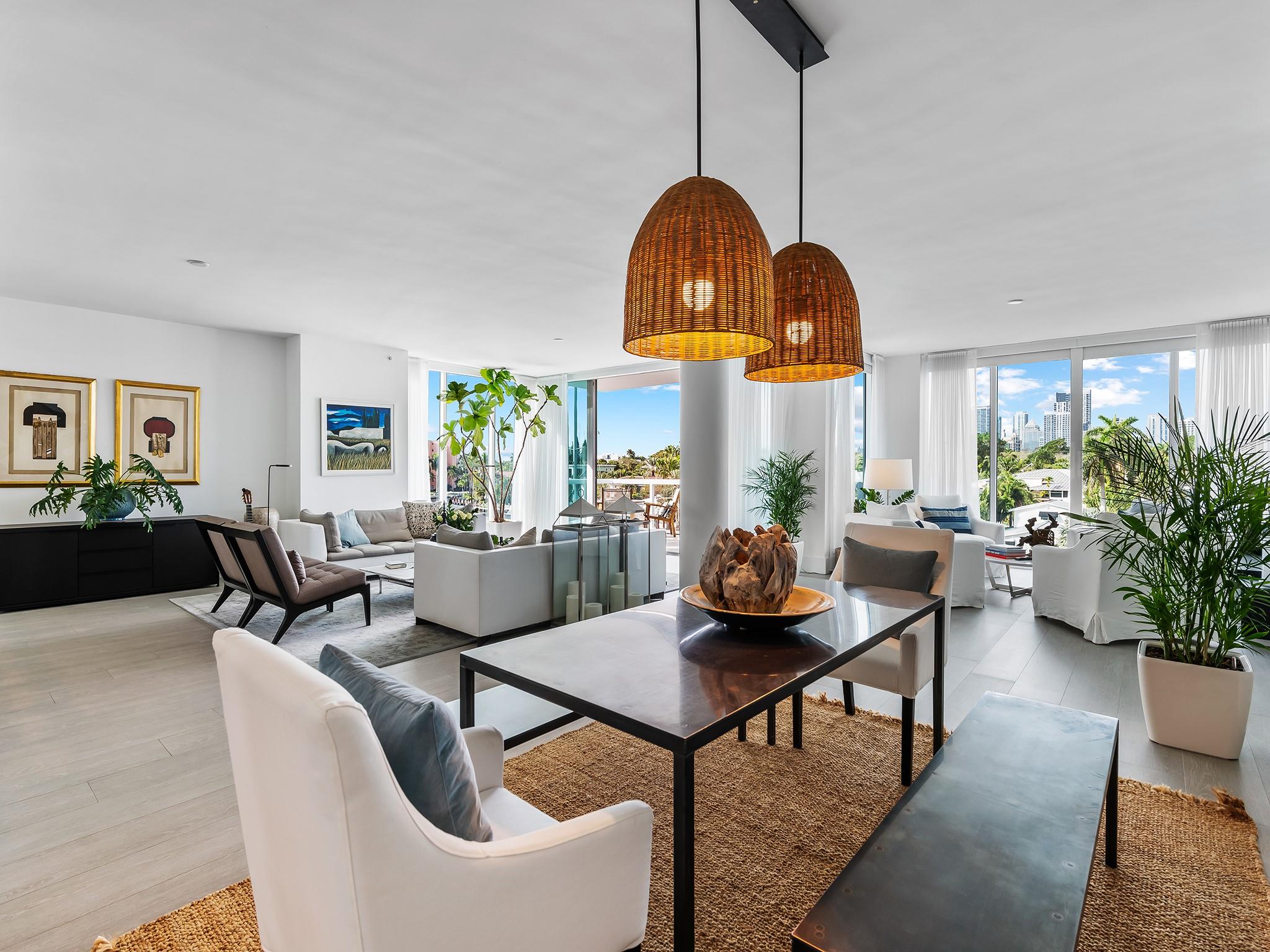 45 Hendricks Isle - Residential