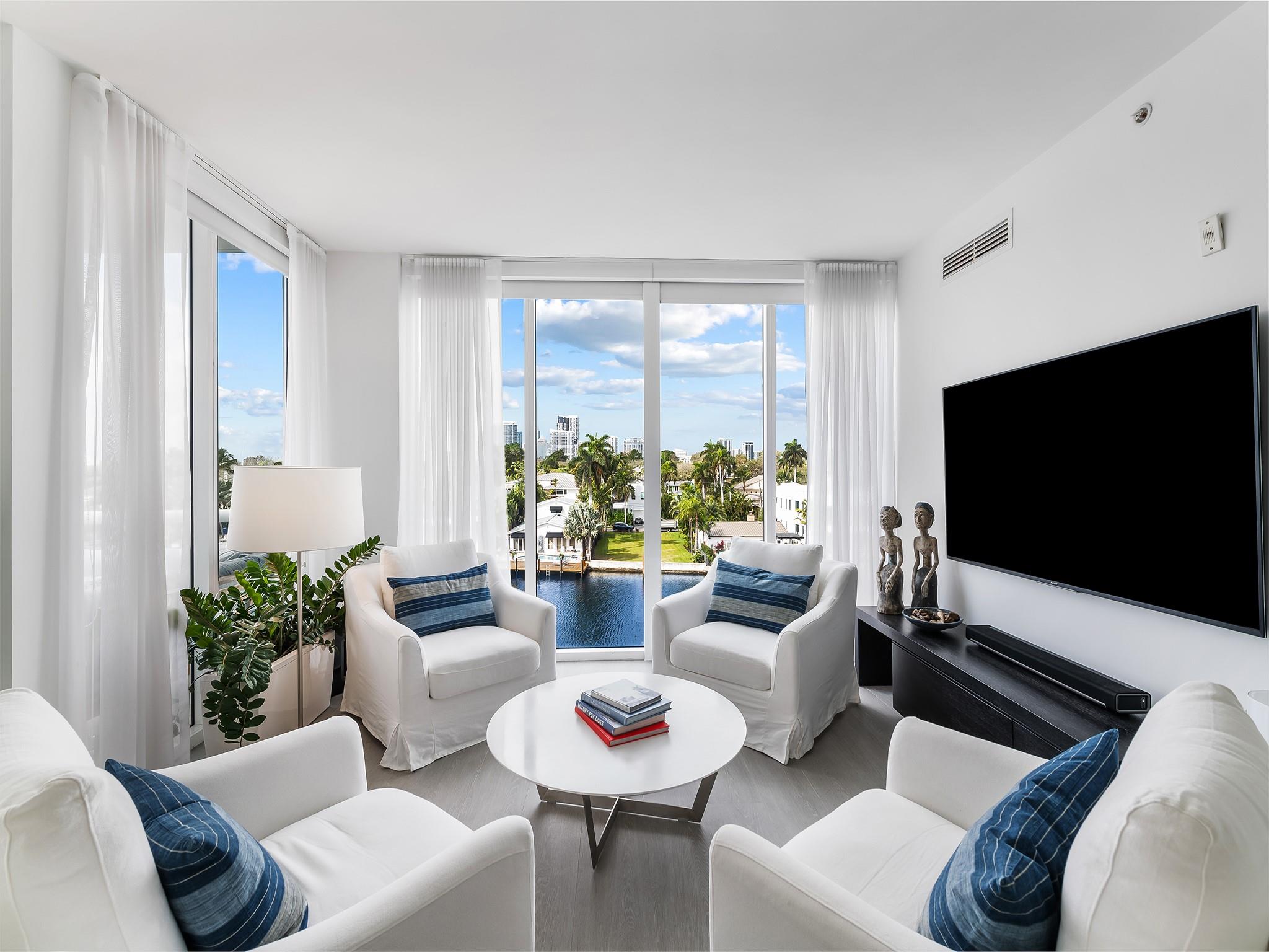 45 Hendricks Isle - Residential