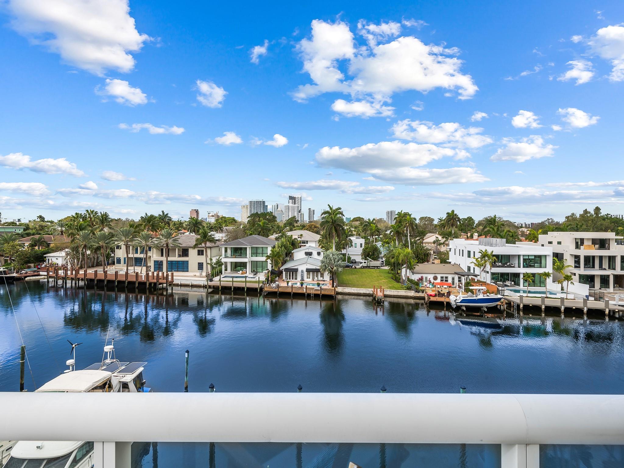 45 Hendricks Isle - Residential