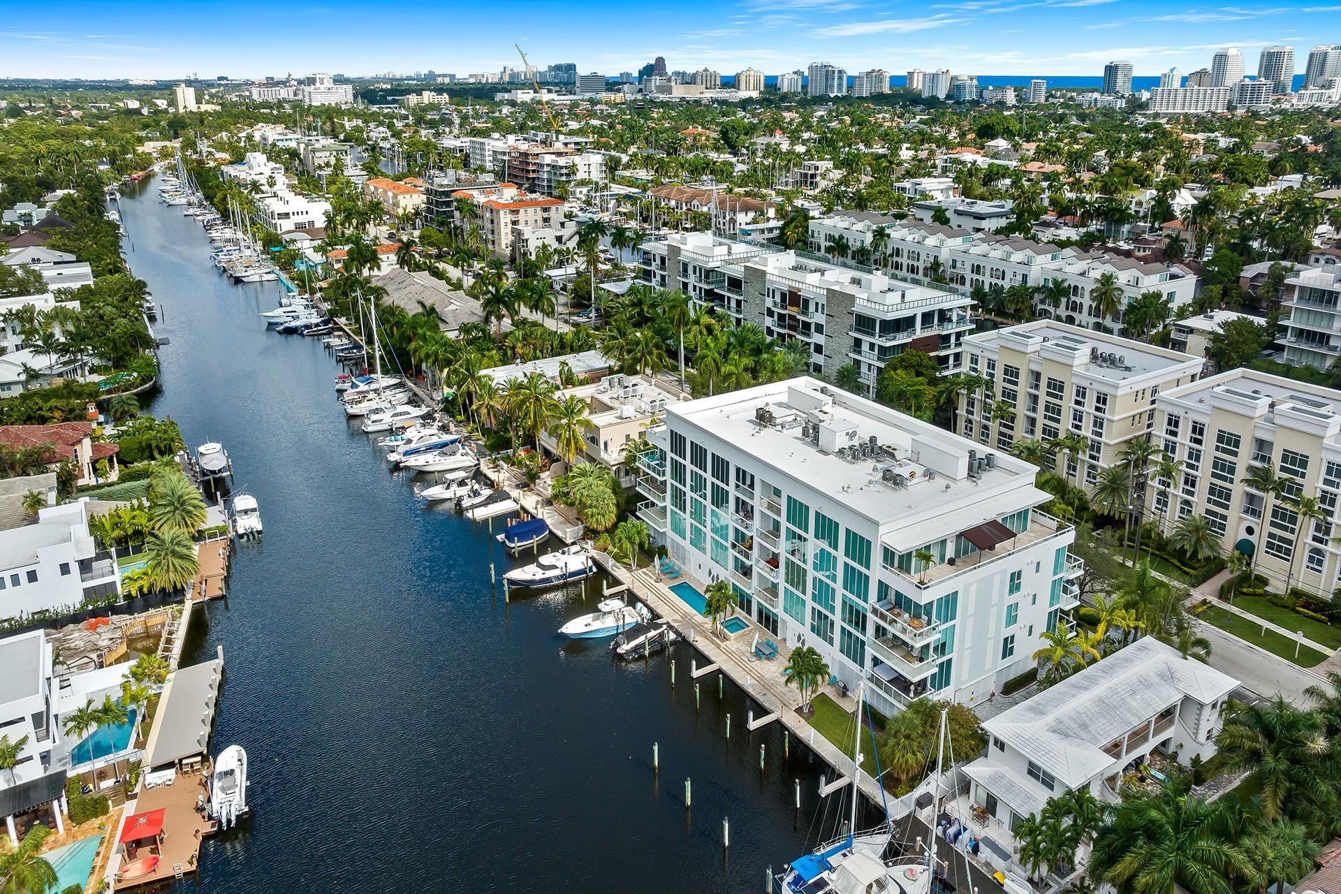 45 Hendricks Isle - Residential