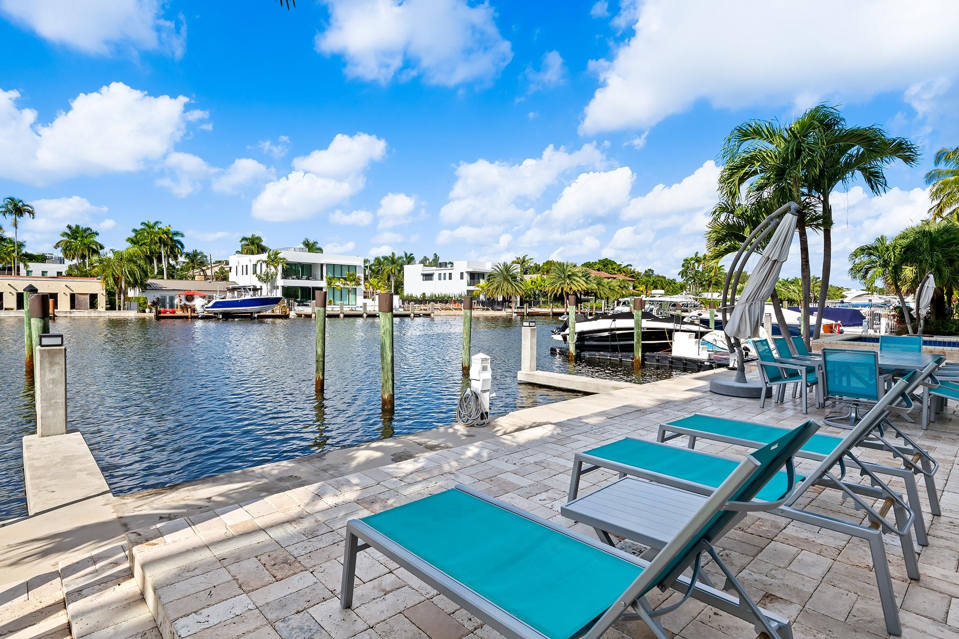 45 Hendricks Isle - Residential