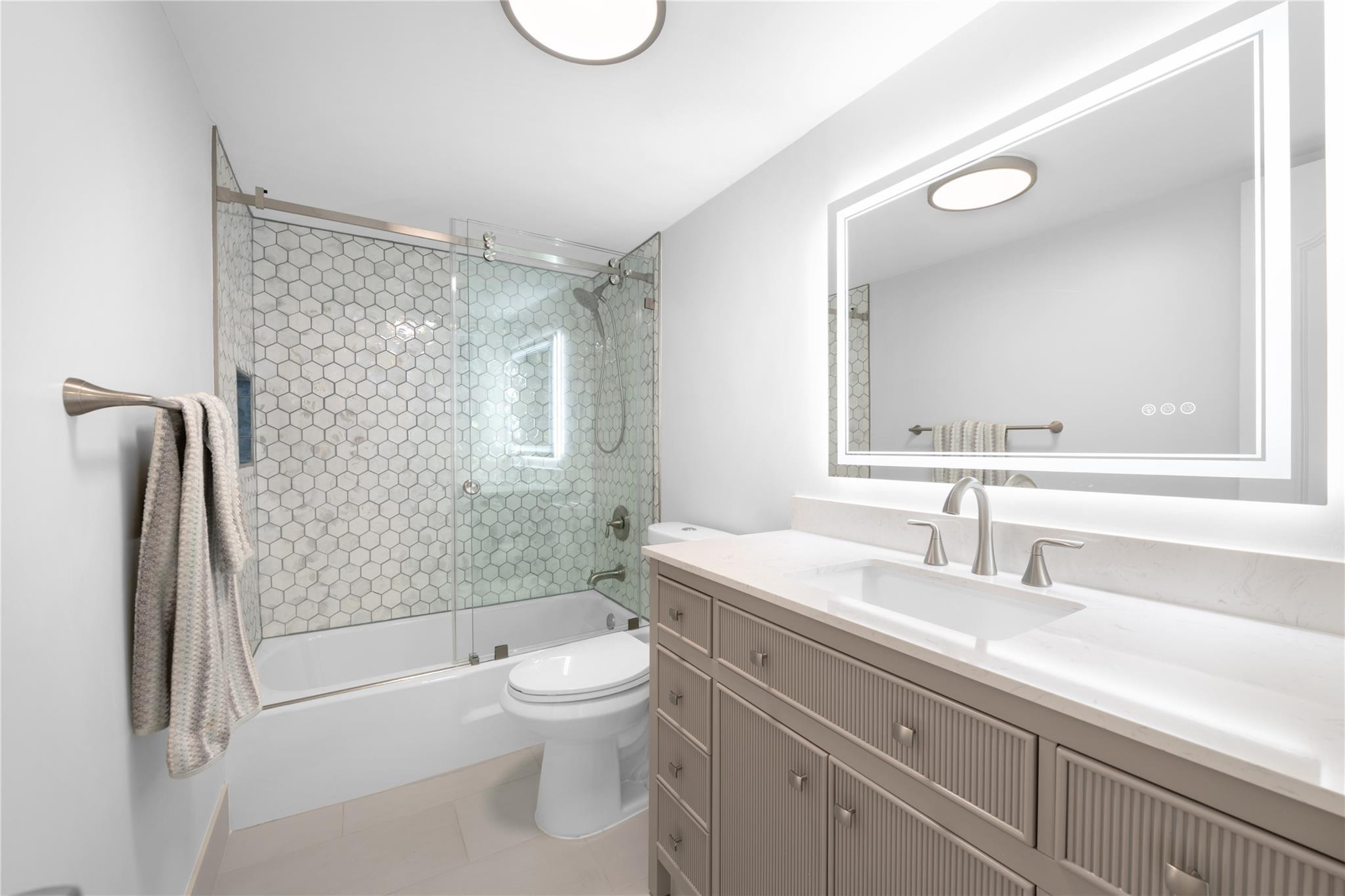 Plaza South - Residential