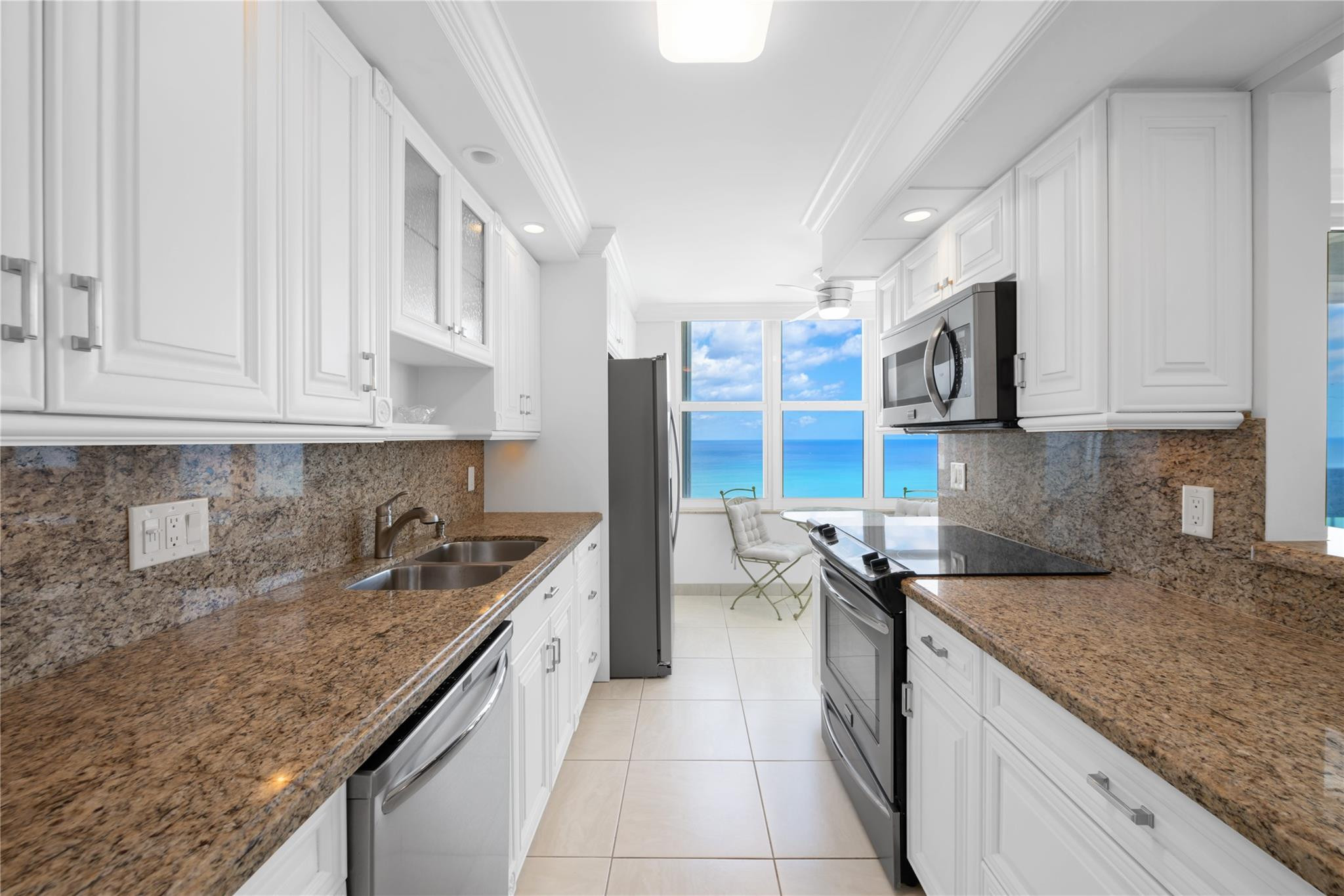 Plaza South - Residential