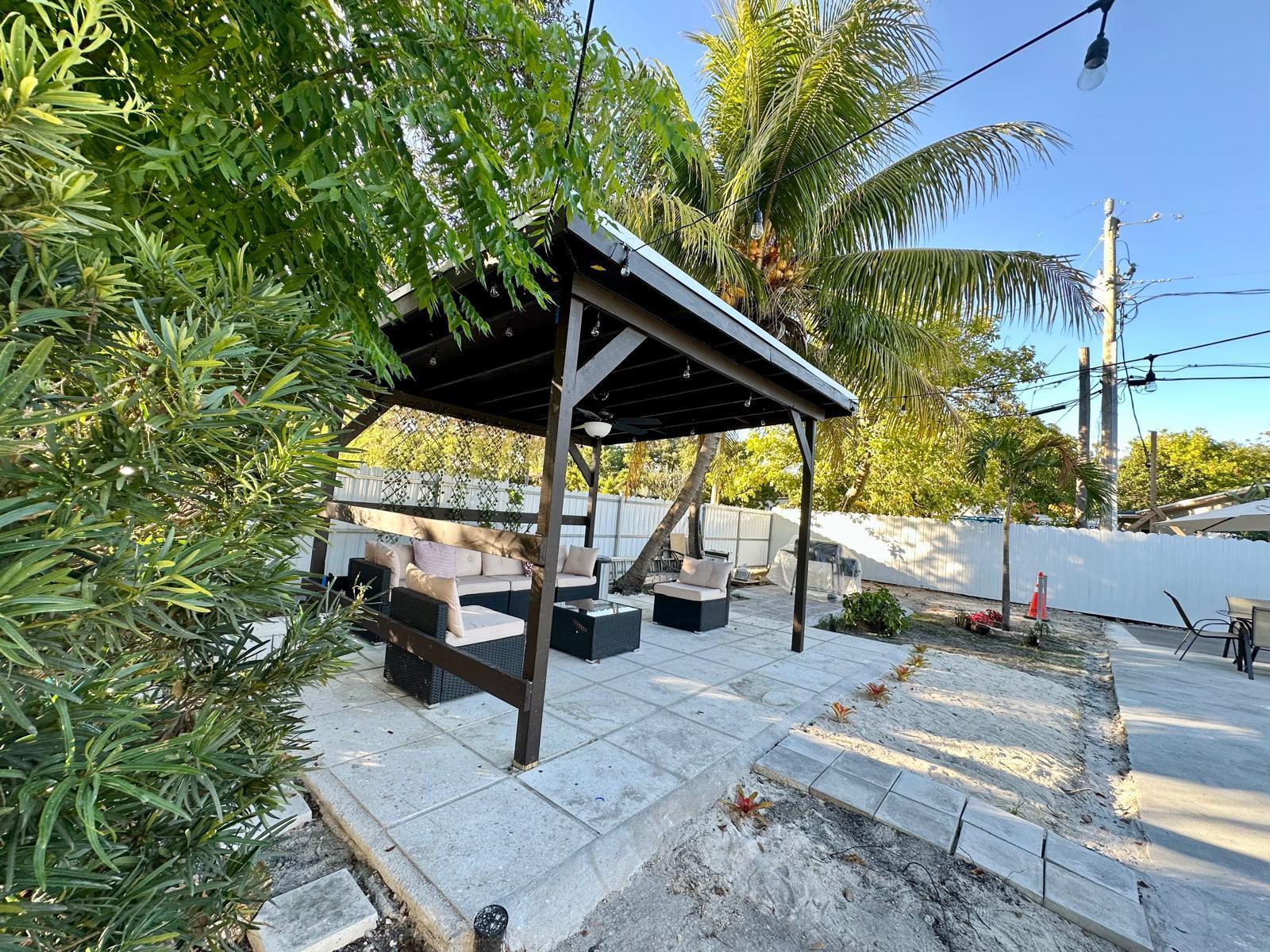 LAKE FOREST SEC 4 - Residential