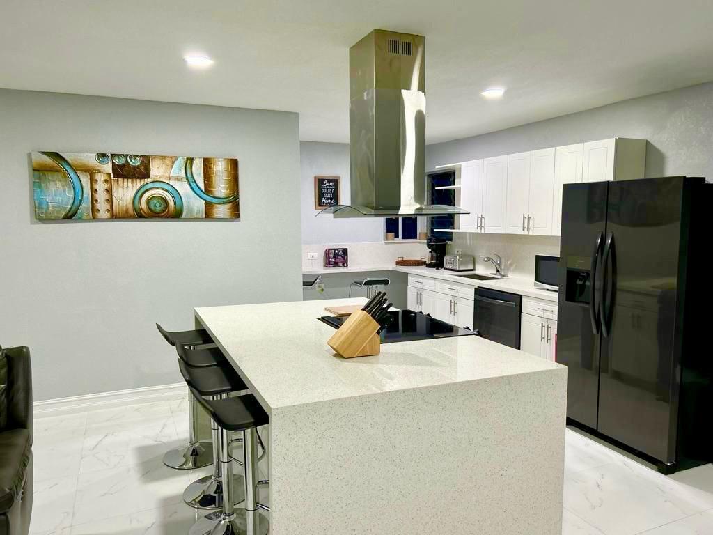 LAKE FOREST SEC 4 - Residential