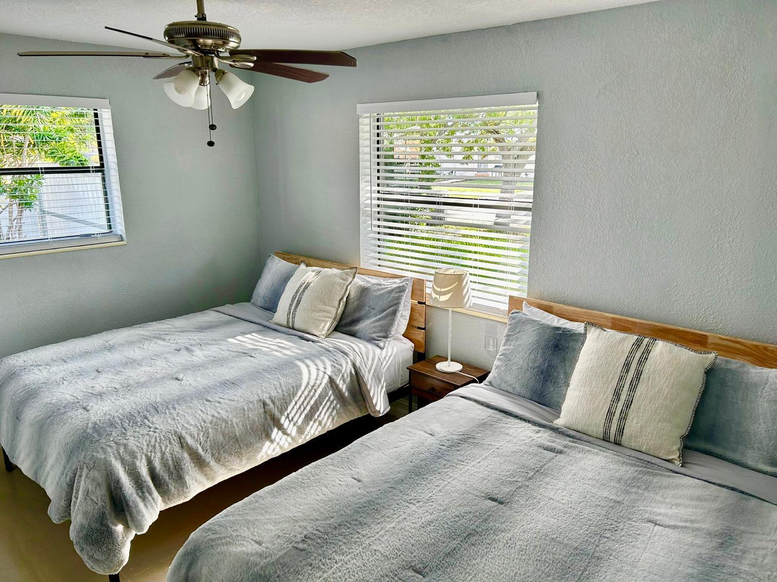 LAKE FOREST SEC 4 - Residential