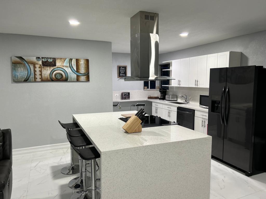 LAKE FOREST SEC 4 - Residential