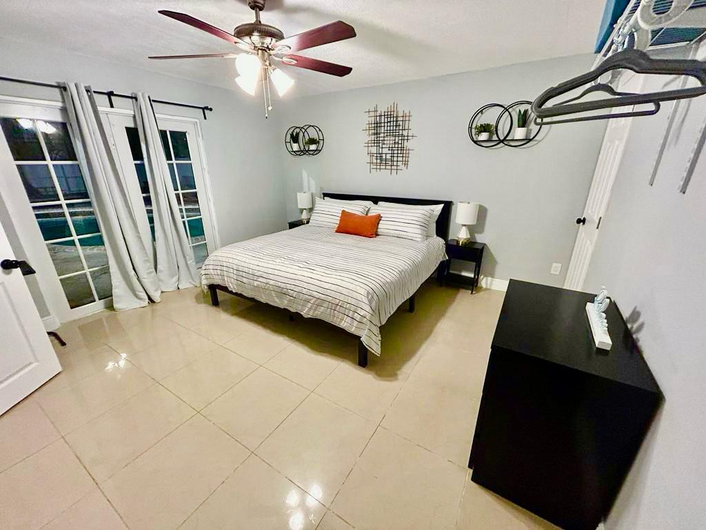 LAKE FOREST SEC 4 - Residential