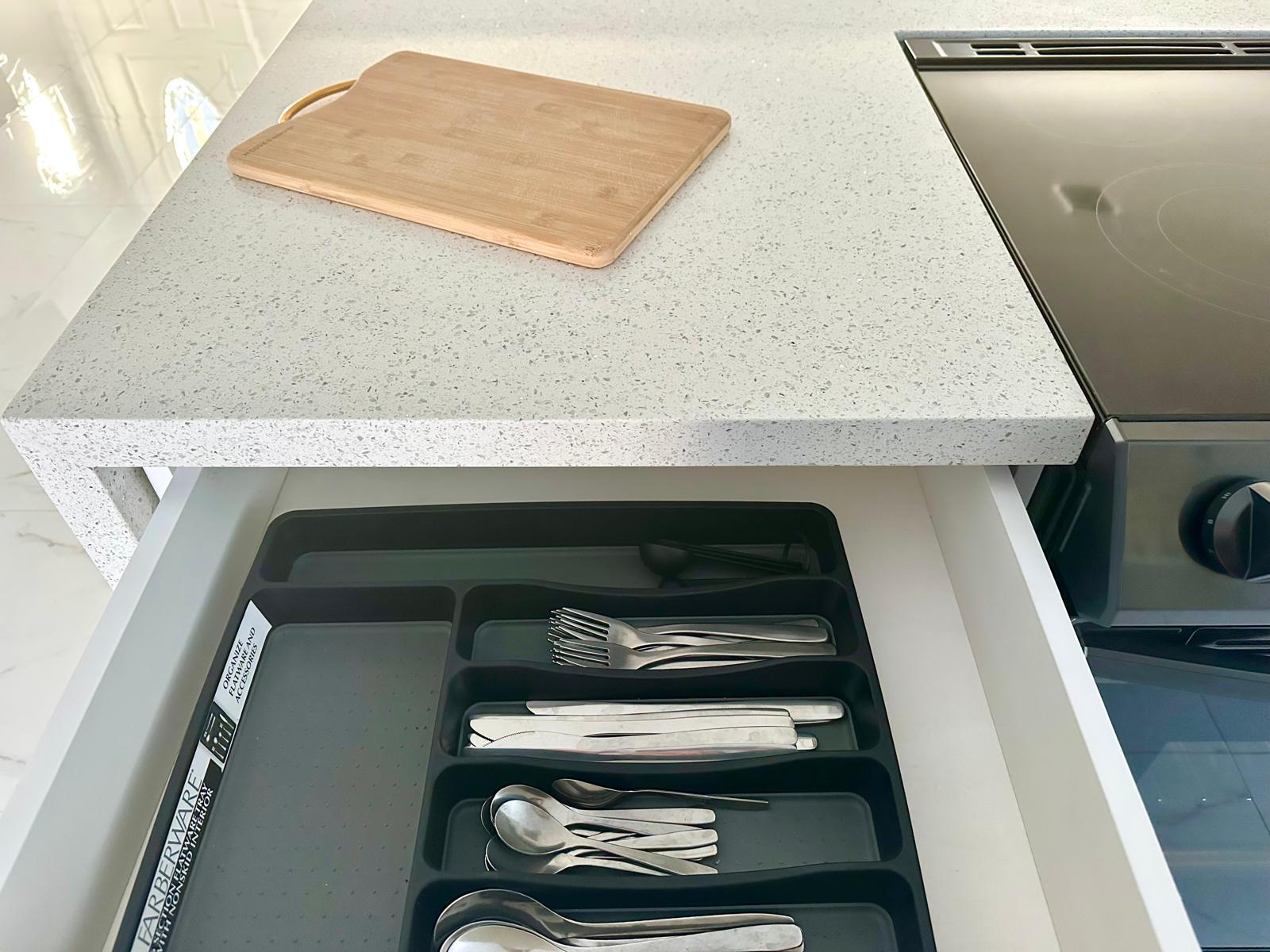 LAKE FOREST SEC 4 - Residential