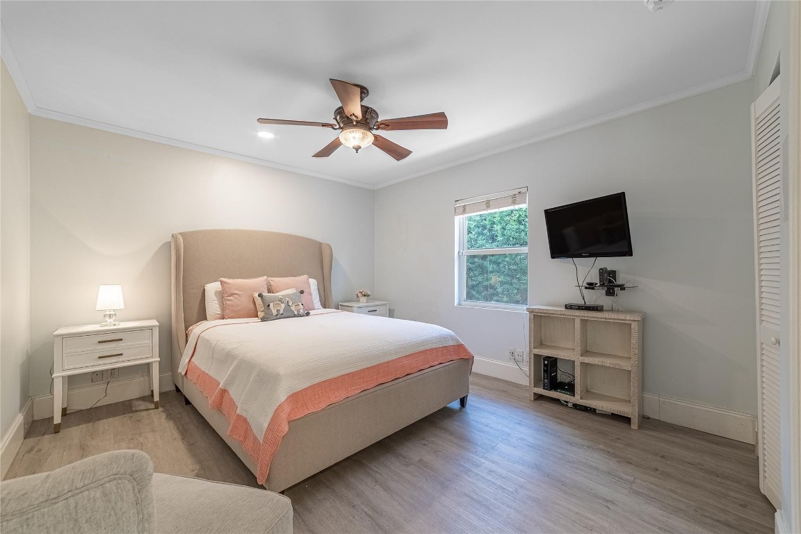 SEVEN ISLES - Residential Lease