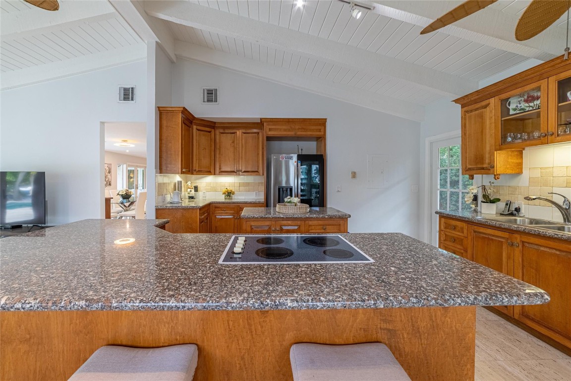 SEVEN ISLES - Residential Lease