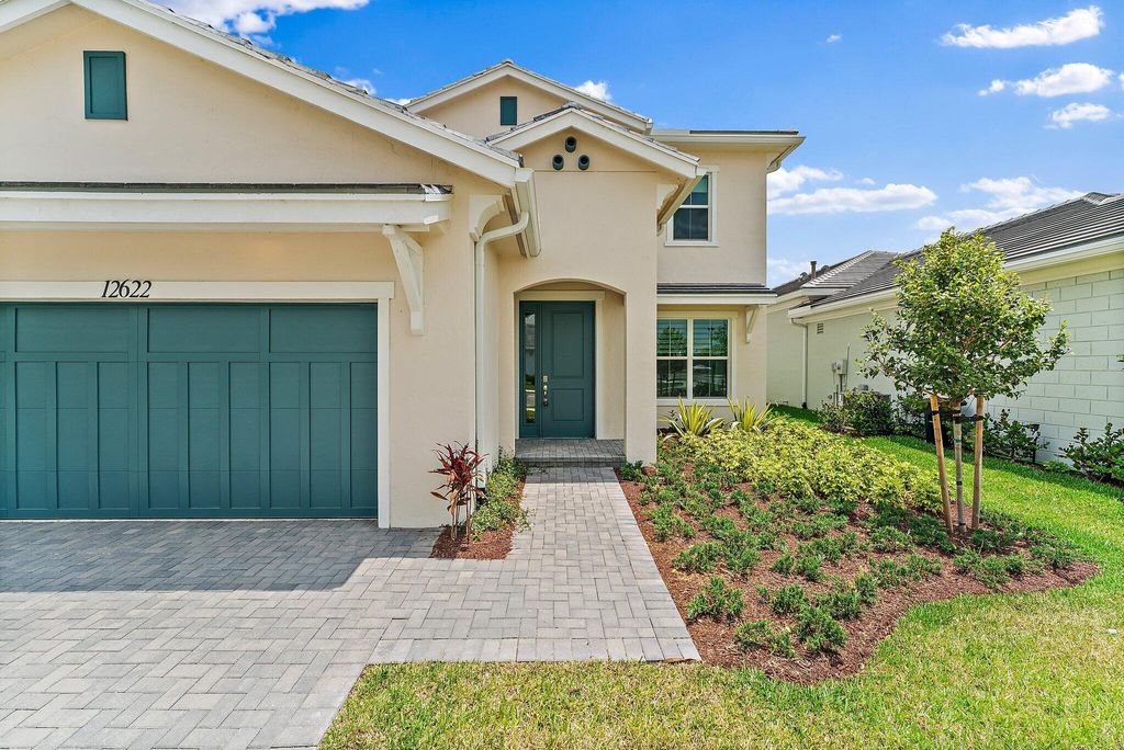 Photo of 12622 Nautilus Circle, Palm Beach Gardens, FL 33412 (MLS # R10988048)