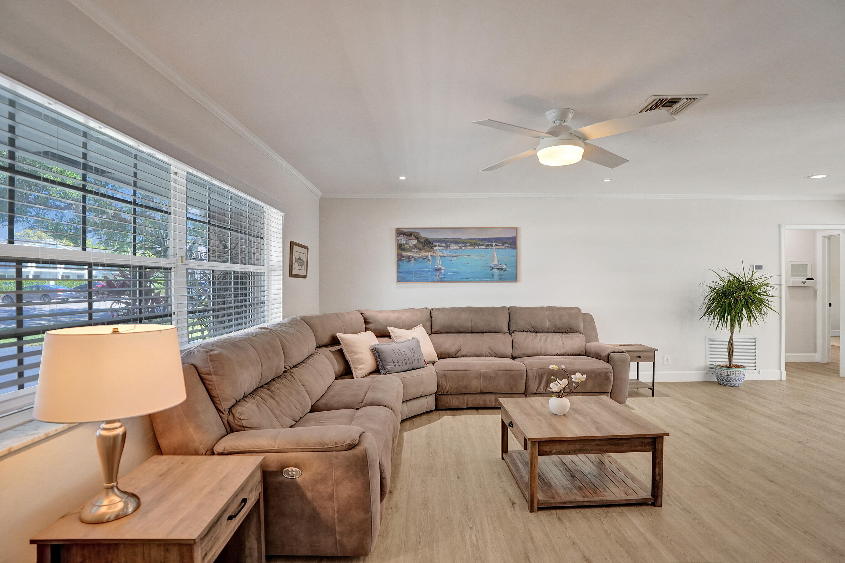 CORAL RIDGE COUNTRY CLUB - Residential