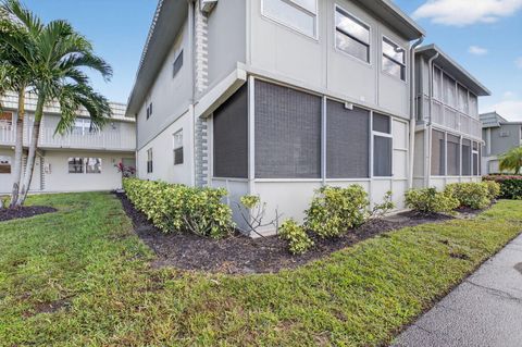 51 Flanders B Delray Beach FL 33484