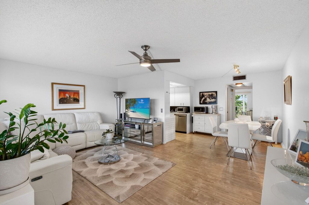 Photo of 4048 Rexford C #4048, Boca Raton, FL 33434 (MLS # B26049955)
