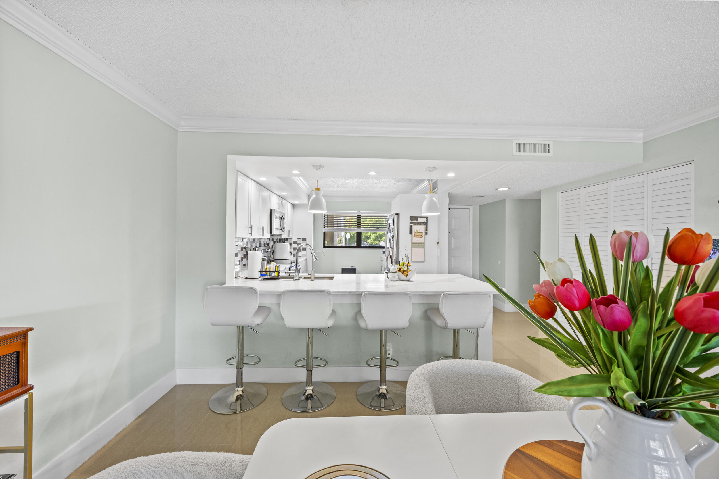 BRIARWOOD CONDO - Residential Lease