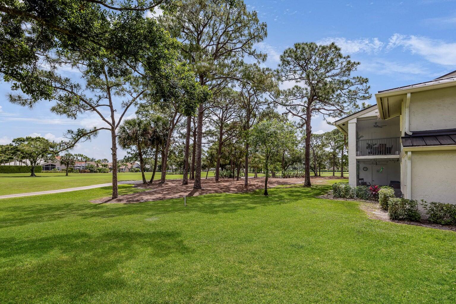 BRIARWOOD CONDO - Residential Lease