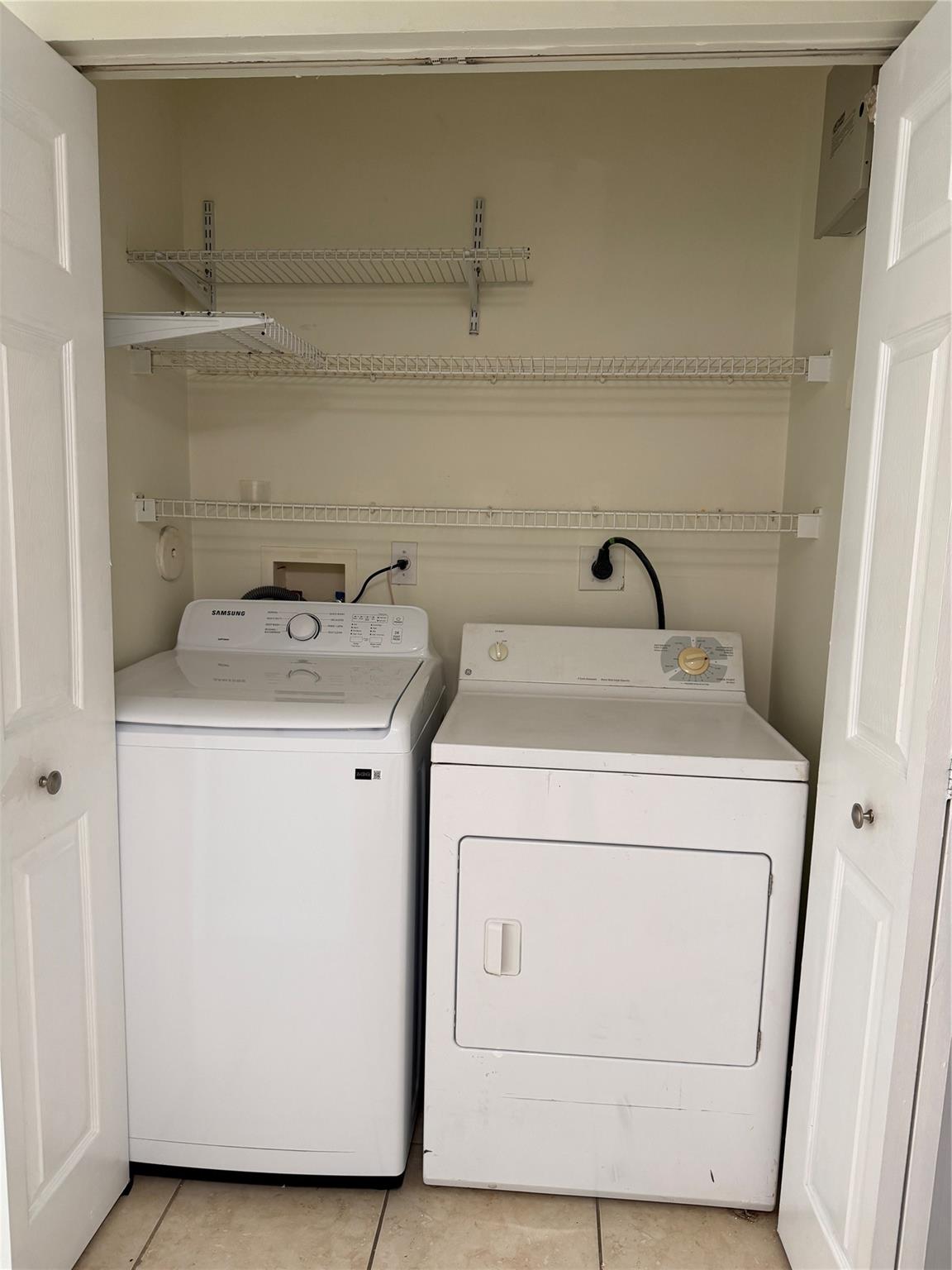 Devonaire Condominium - Residential