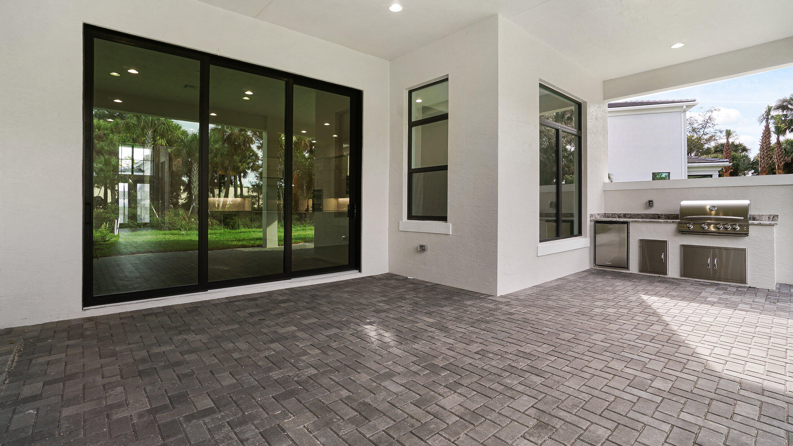 ARTISTRY - Residential