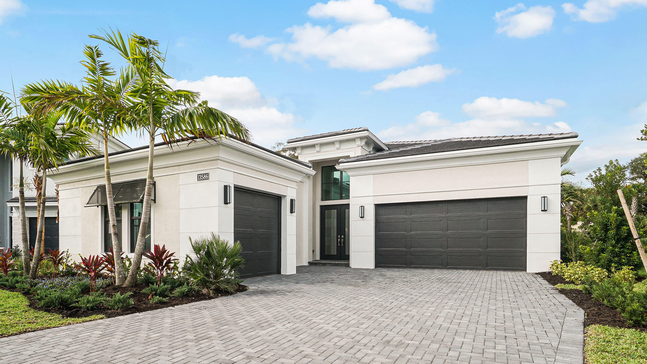 ARTISTRY - Residential