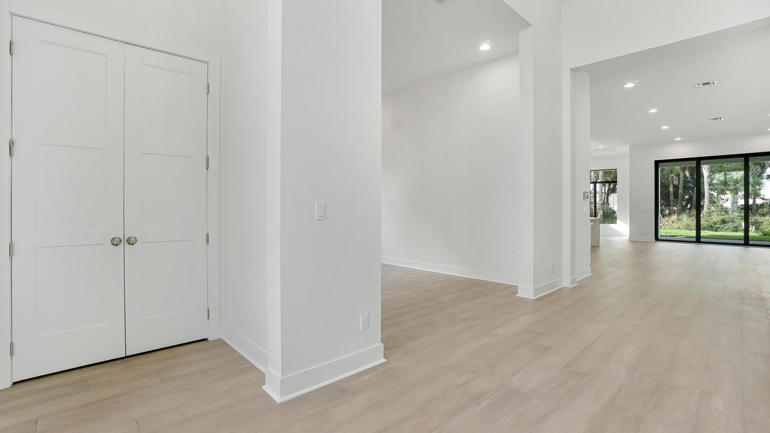 ARTISTRY - Residential