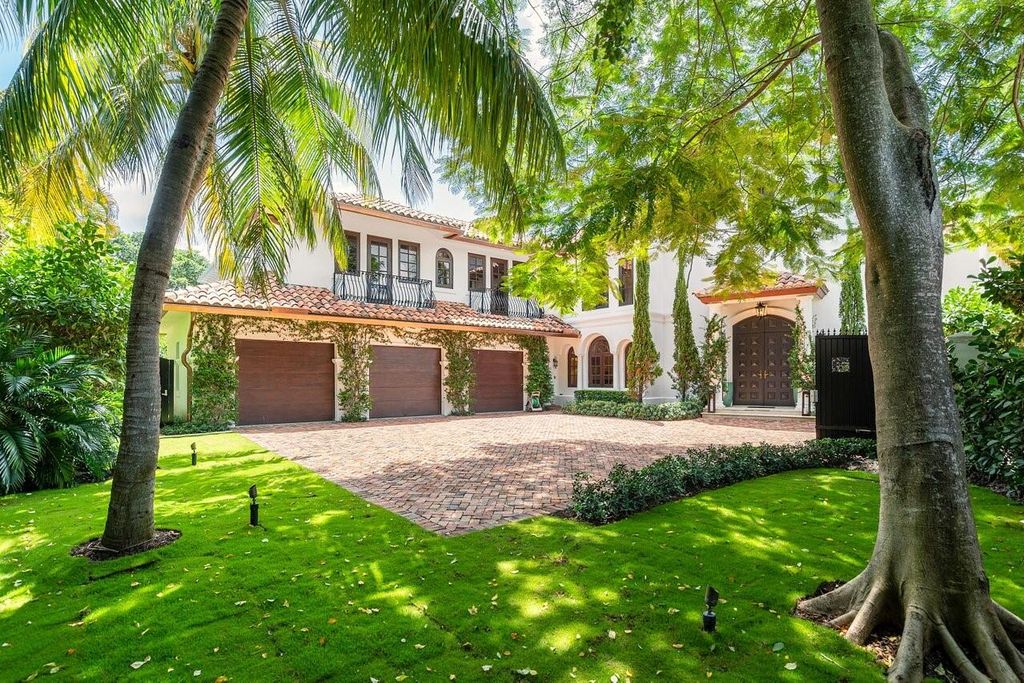 Photo of 350 E Ocean Avenue, Lantana, FL 33462 (MLS # R11167598)