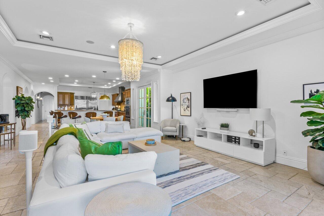 HYPOLUXO ISLAND ADD - Residential Lease