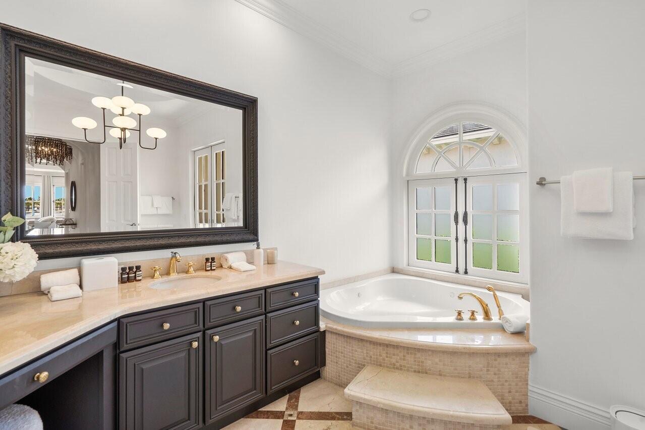 HYPOLUXO ISLAND ADD - Residential Lease