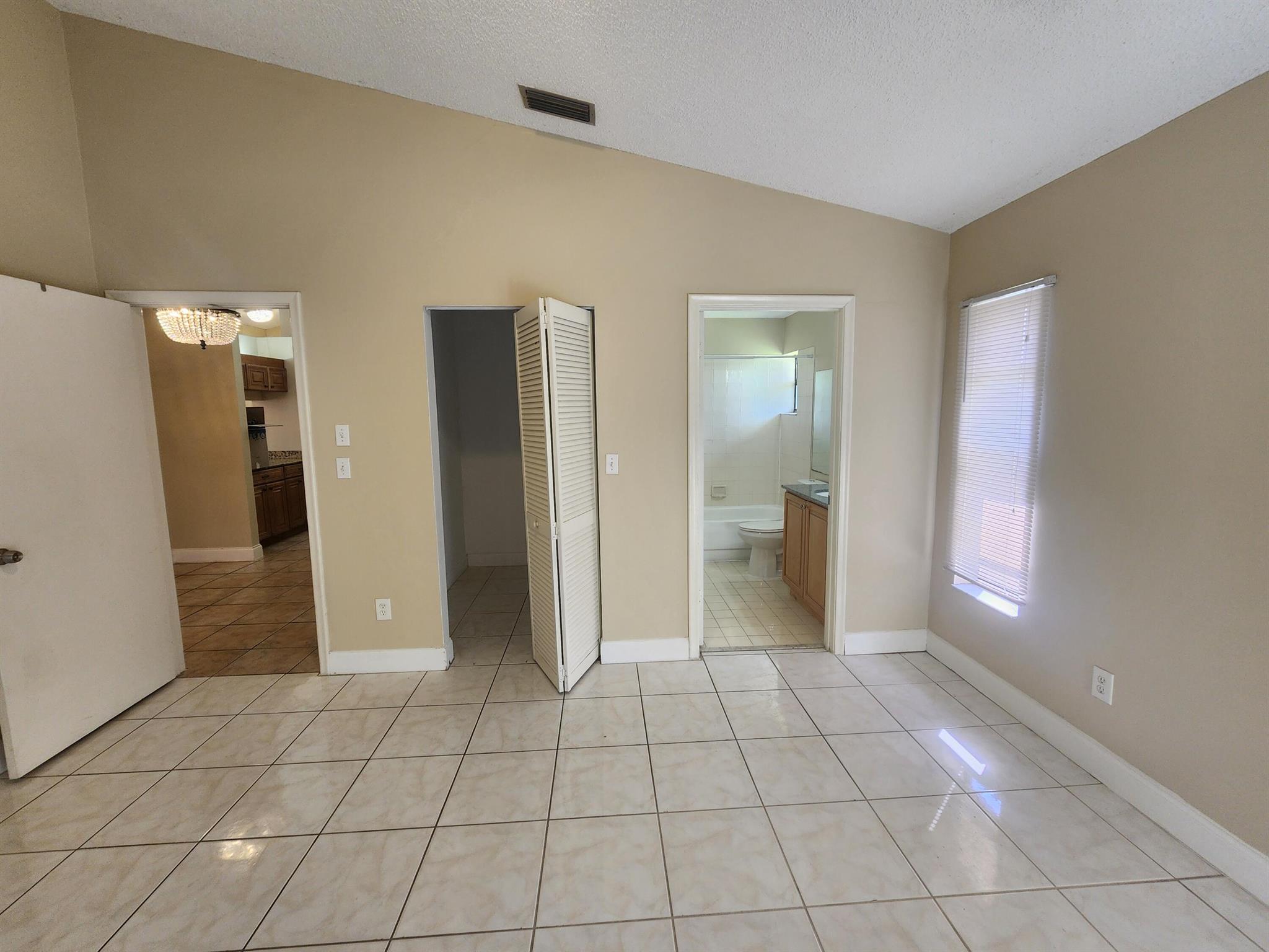 Summit Pines Un 04 - Residential Lease